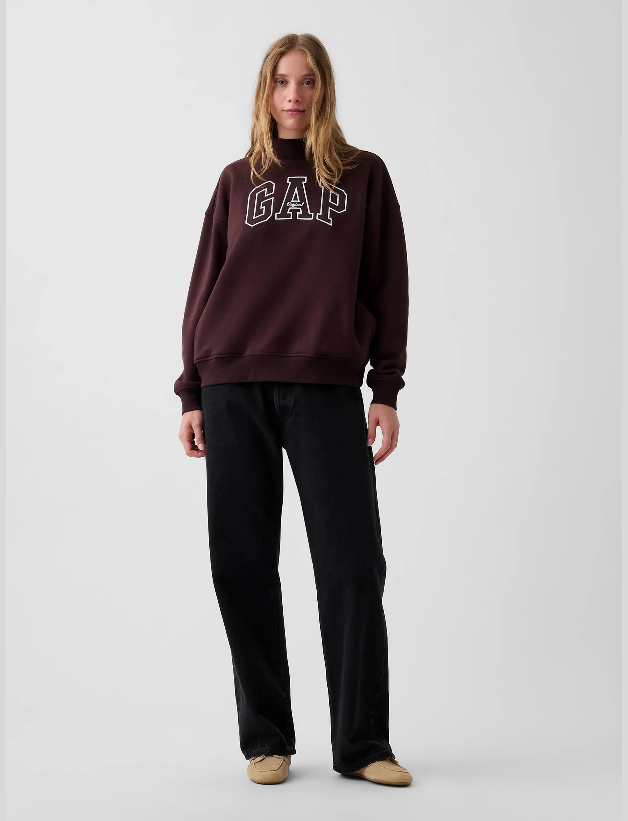 GAP - VintageSoft Oversized Mockneck Logo Sweatshirt - hverdags stil - brown 6 - 2