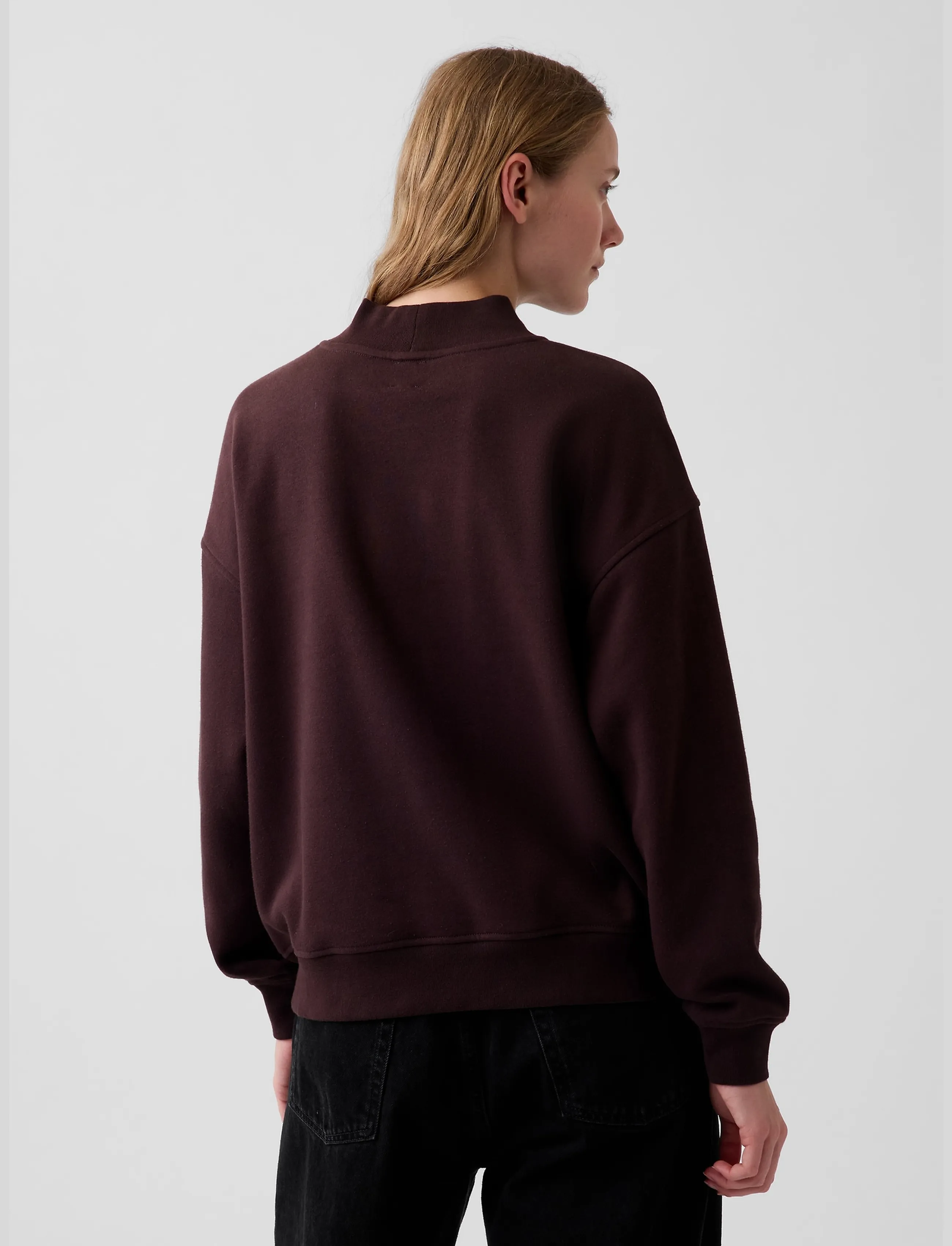 GAP - VintageSoft Oversized Mockneck Logo Sweatshirt - hverdags stil - brown 6 - 3