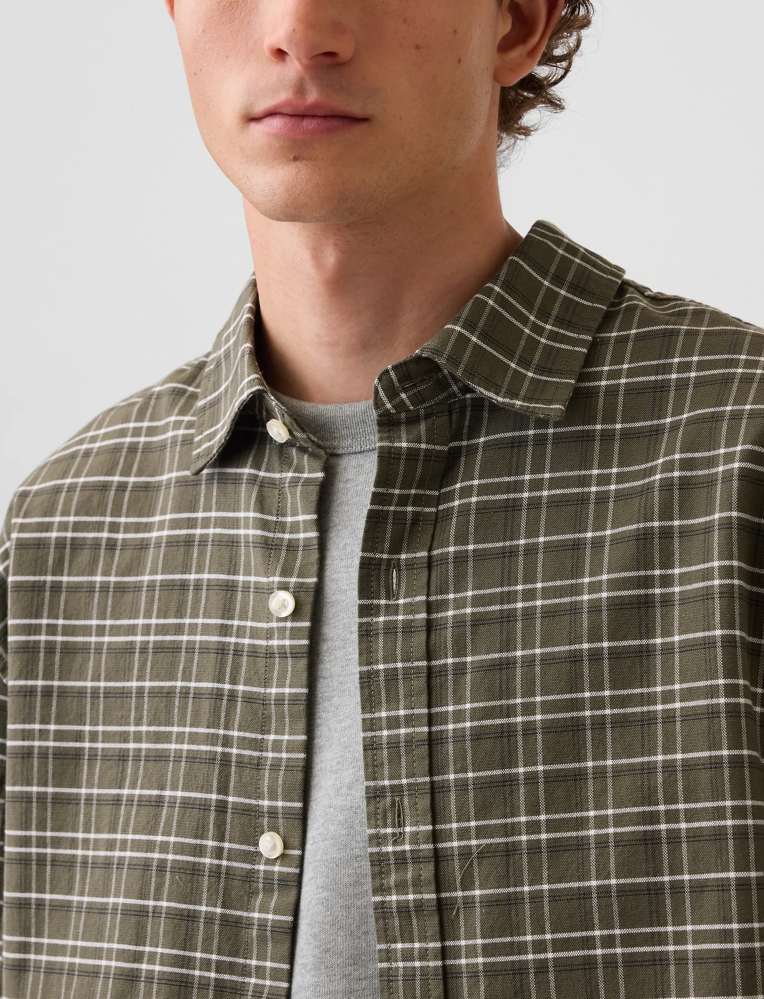 GAP - Relaxed Crop Straight-Hem Oxford Shirt - oxford-skjortor - olive plaid - 3