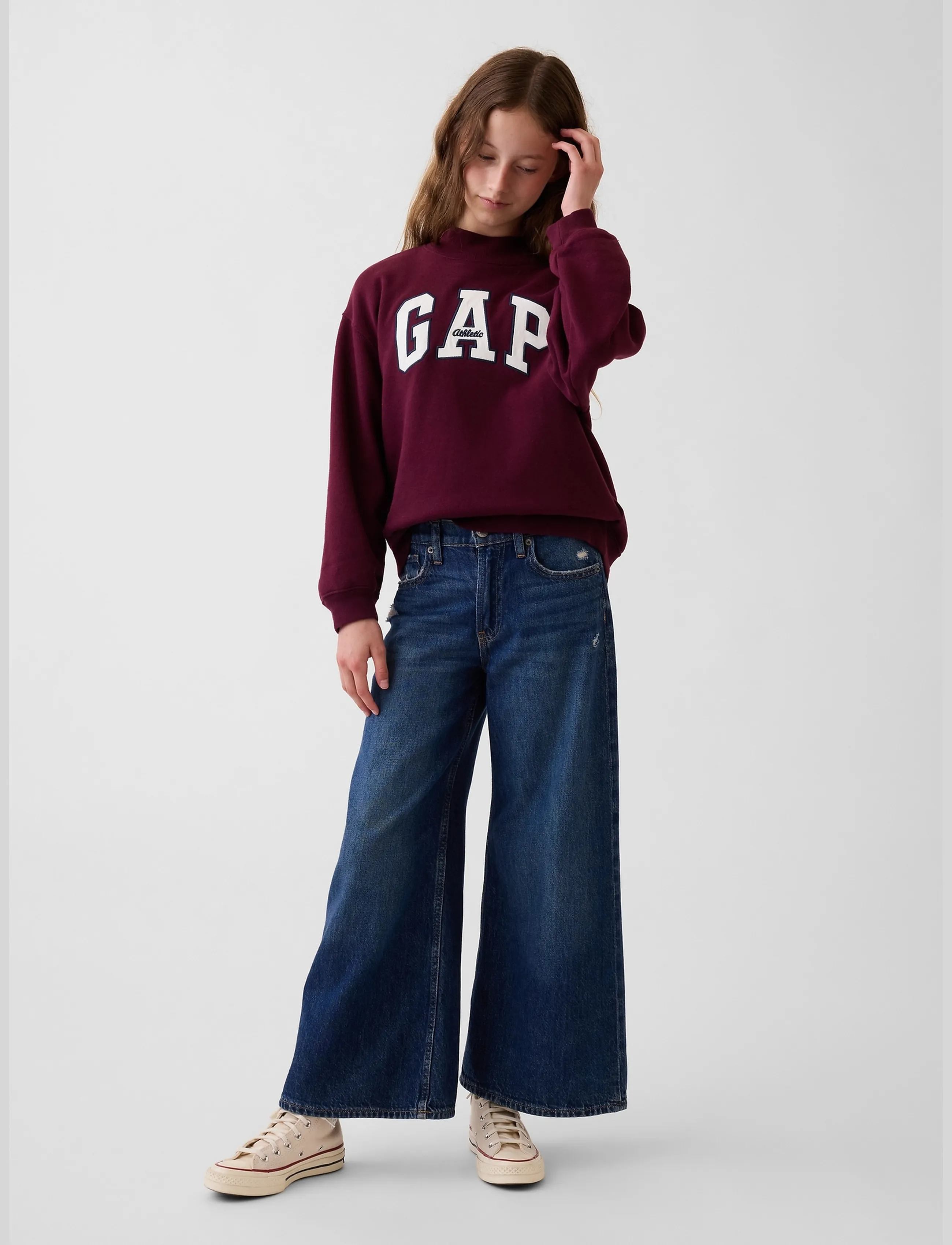 GAP - Kids VintageSoft Oversized Mockneck Logo Sweatshirt - tuscan red - 2