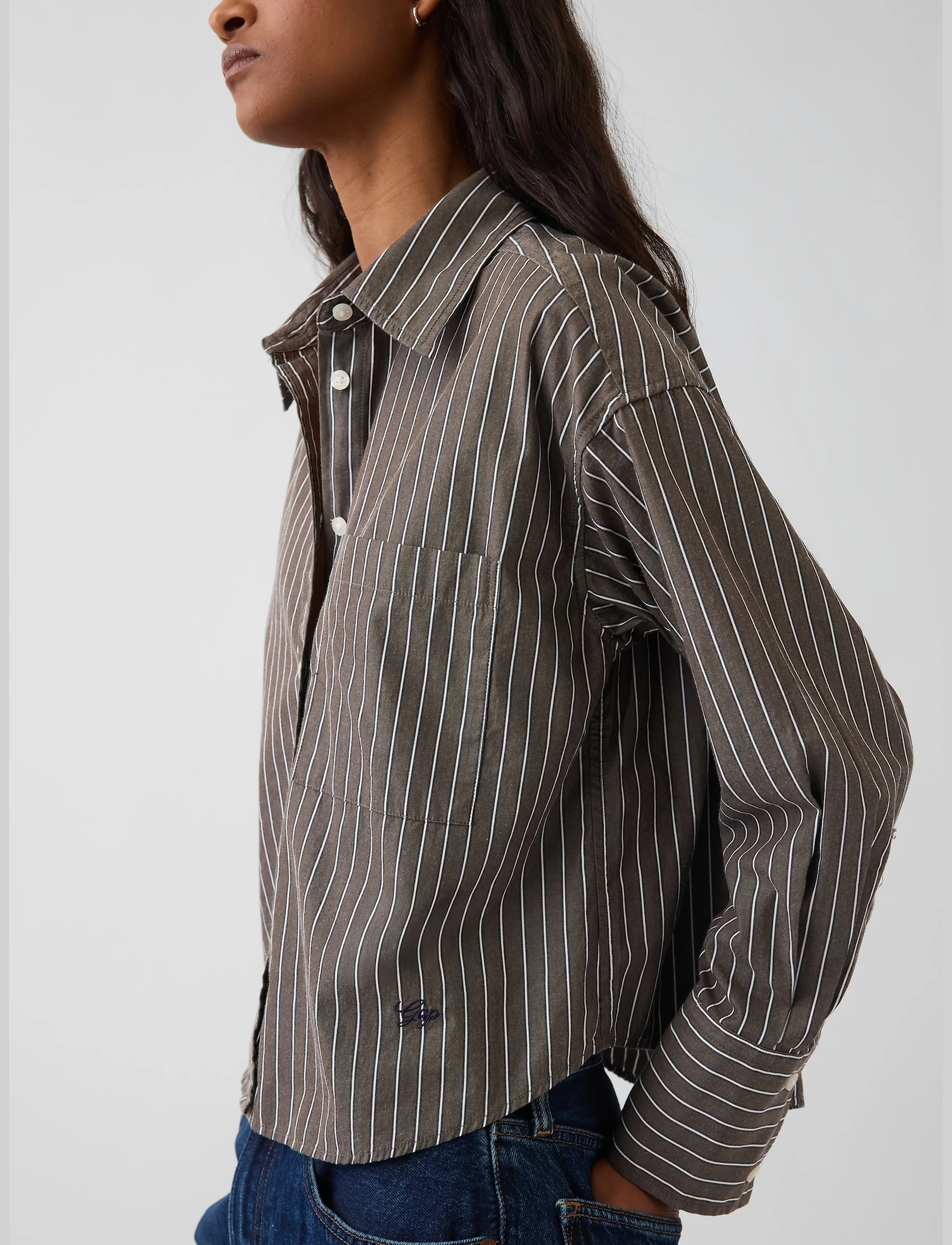GAP - Organic Cotton Poplin Oversized Crop Shirt - langärmlige hemden - brown stripe - 4