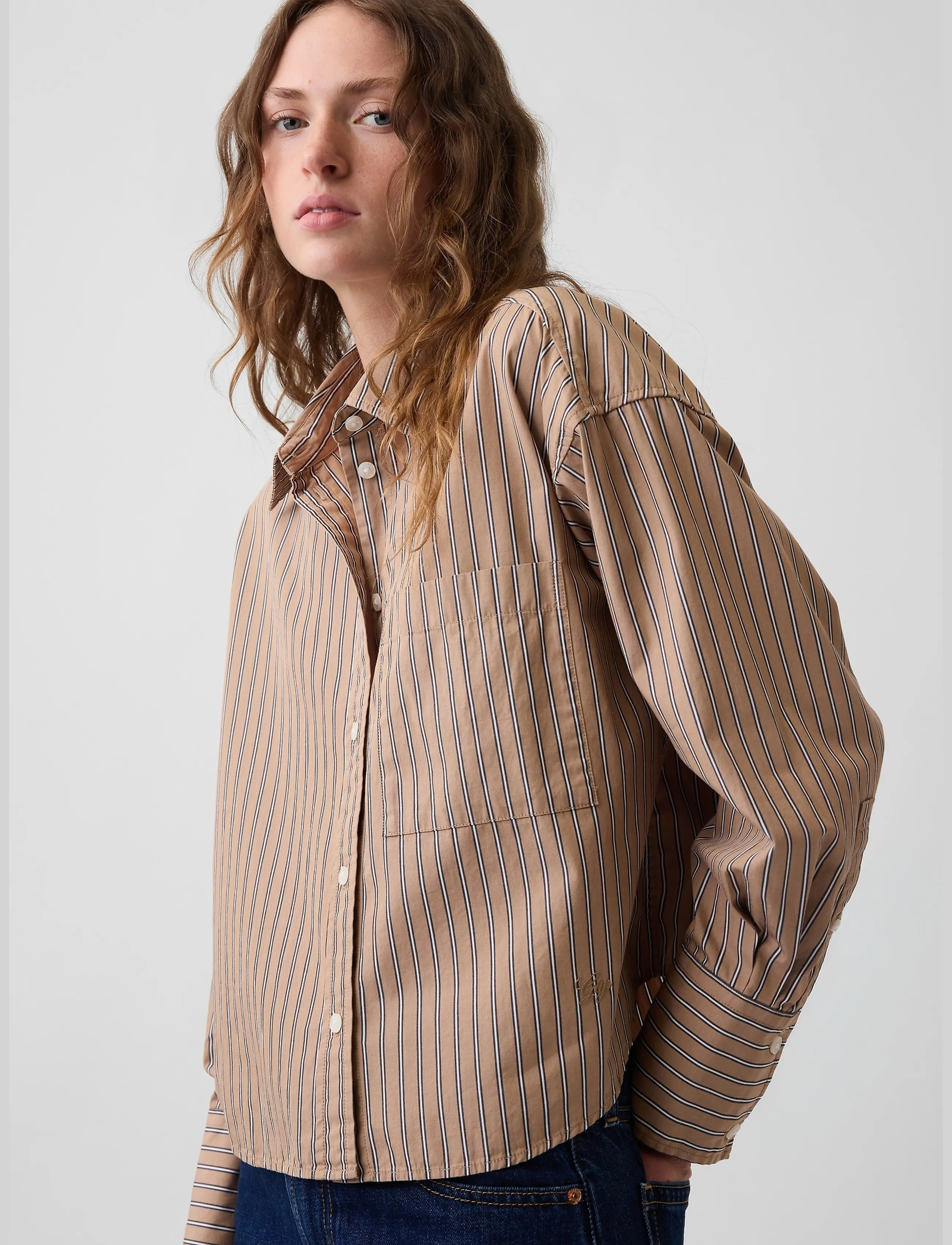GAP - Organic Cotton Poplin Oversized Crop Shirt - langärmlige hemden - camel stripe - 4