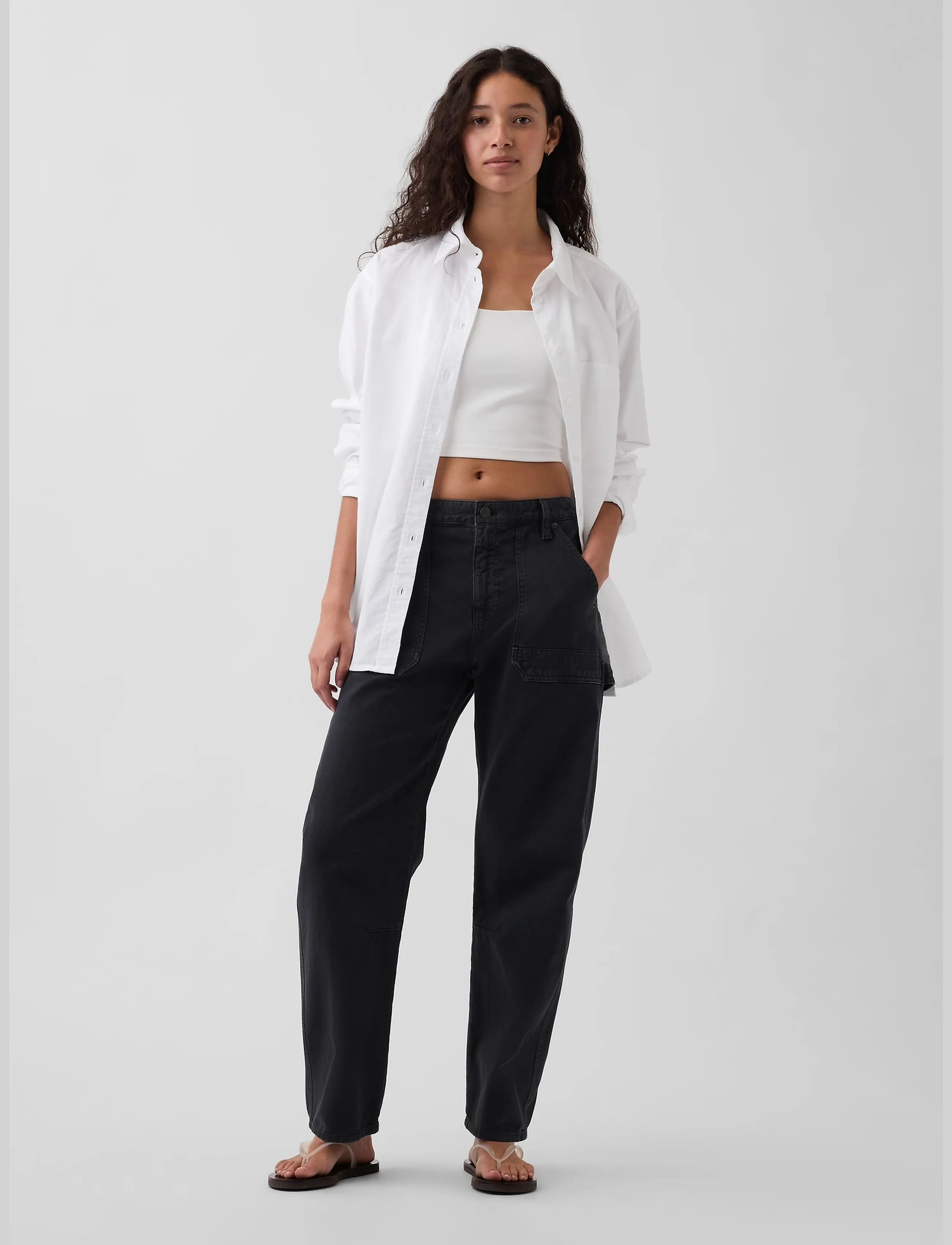 GAP Mid Rise Barrel Utility Ankle Pants - Byxor - BLACK 1 / black