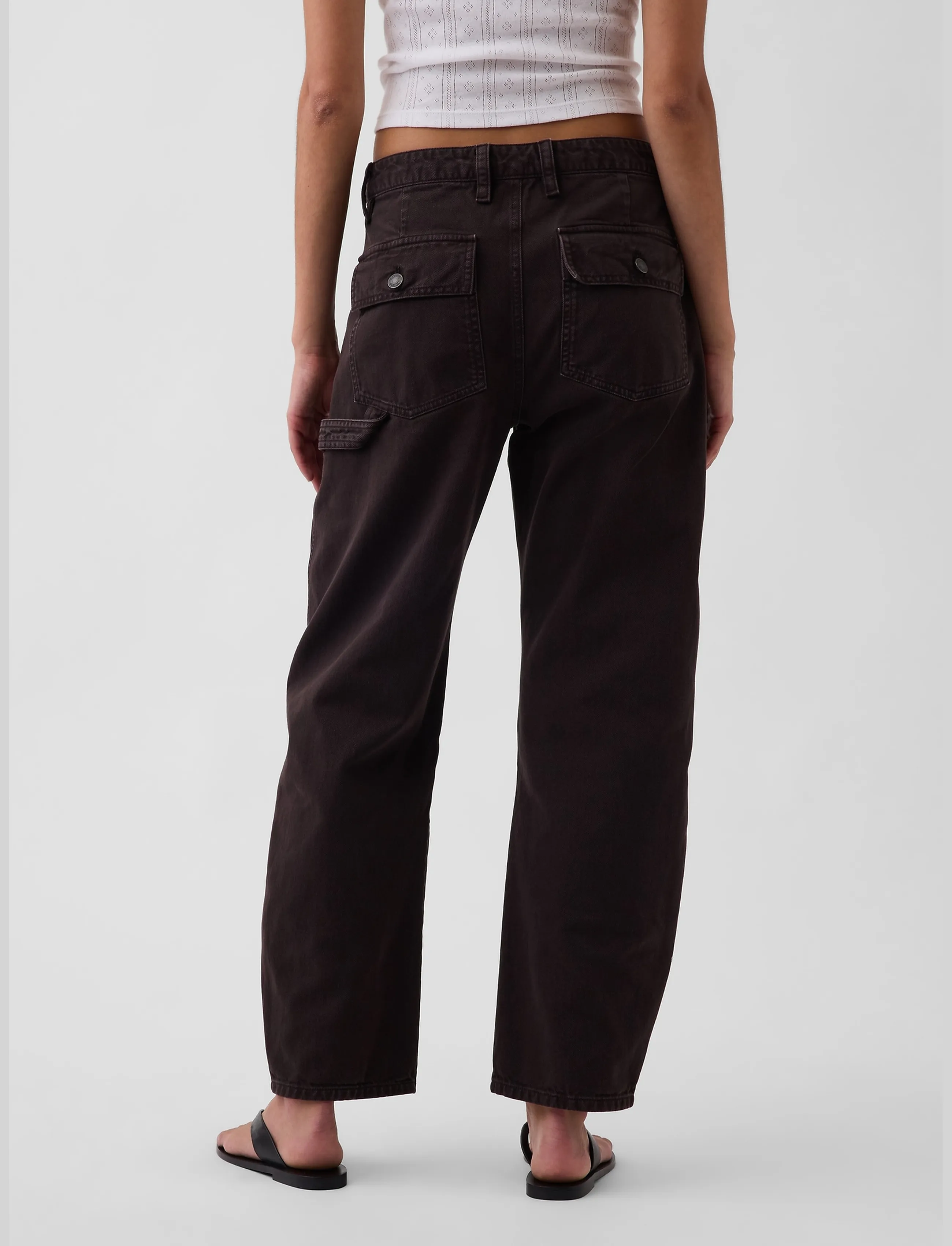GAP - Mid Rise Barrel Utility Ankle Pants - barrel trousers - terra brown - 4