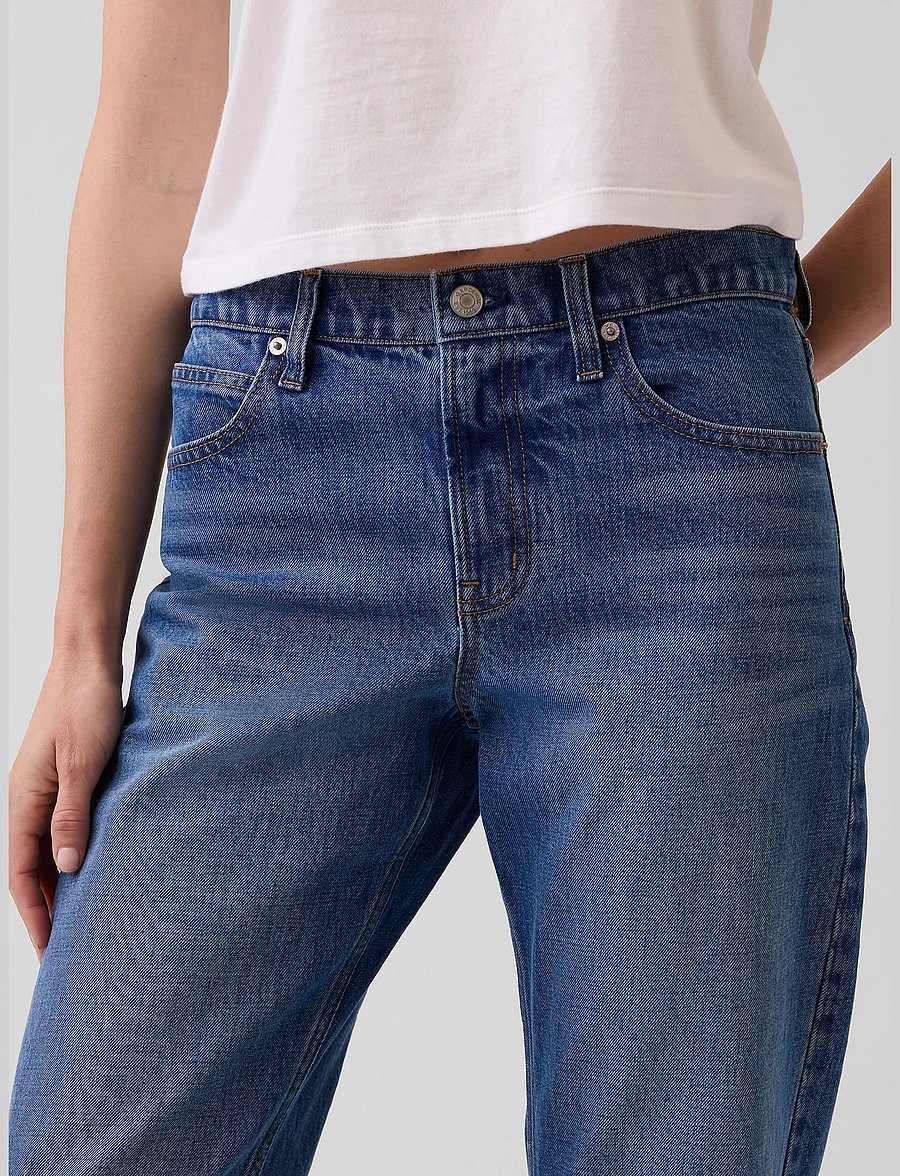 GAP - Mid Rise Straight Taper Jeans - medium wash - 4