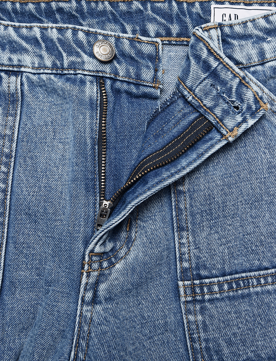 GAP - Mid-Rise Barrel Utility Jeans from the GAP collection - barrel jeans - light wash - 3