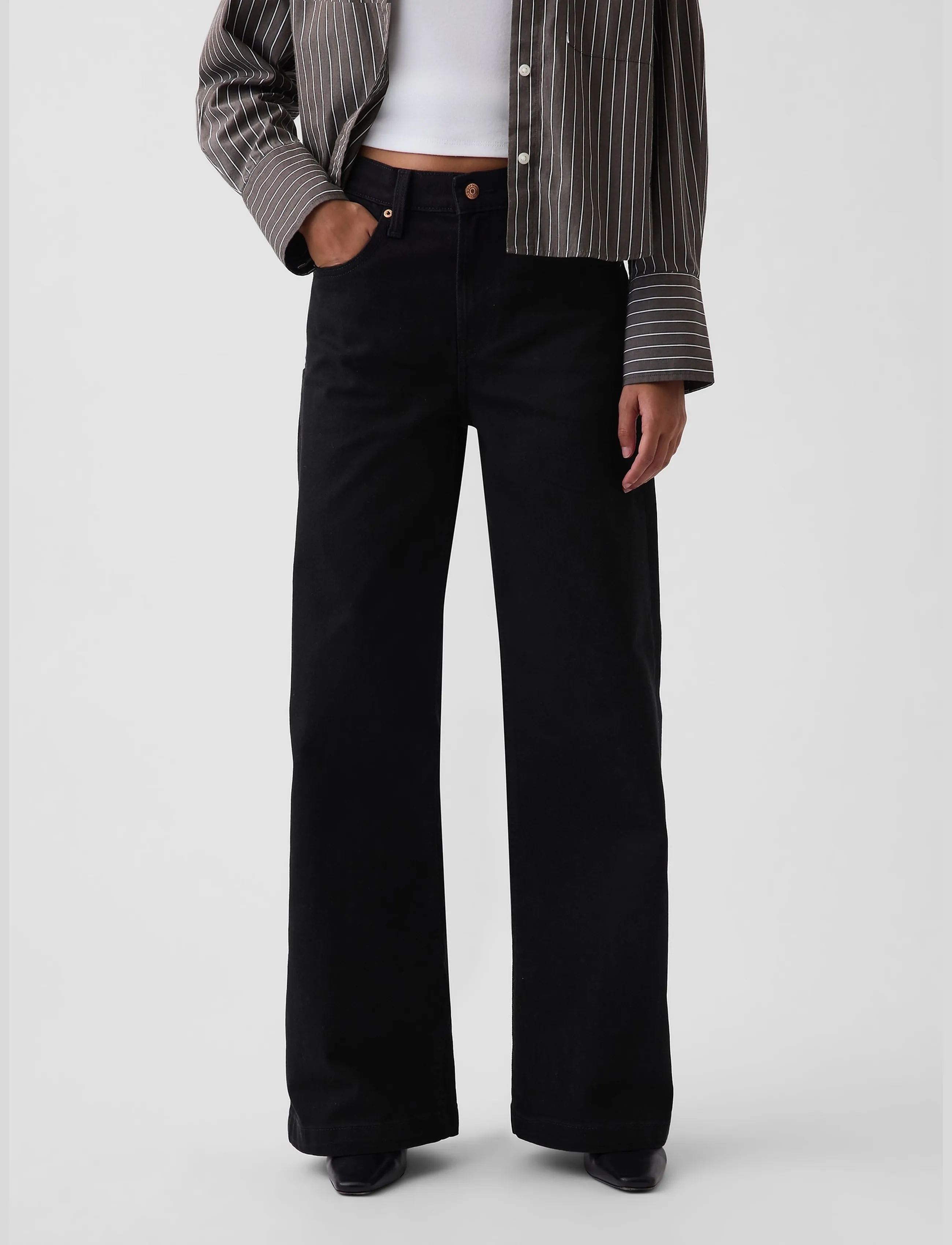 GAP - High-Rise Stride Jeans from the GAP collection - hosen mit weitem bein - absolute black - 2