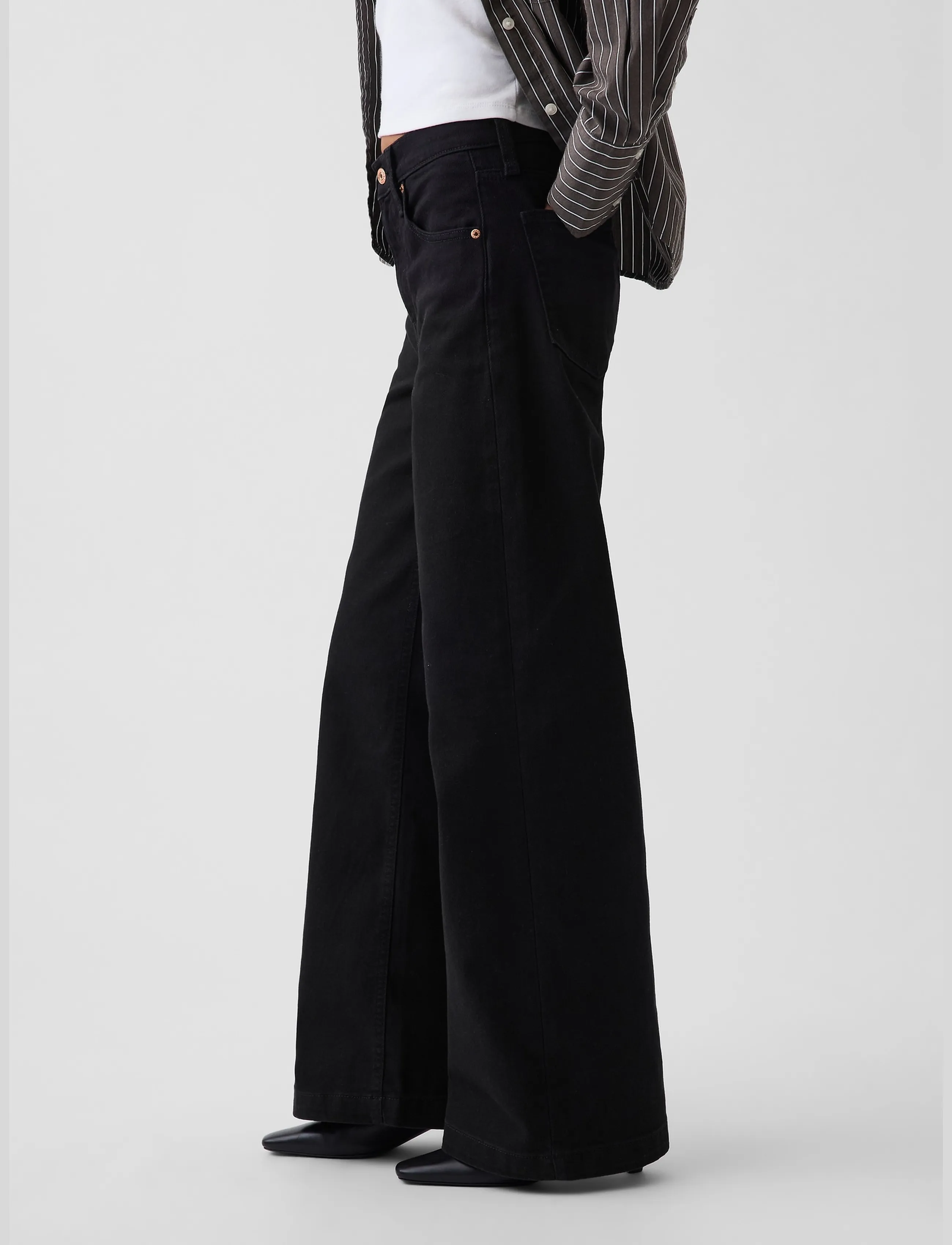 GAP - High-Rise Stride Jeans from the GAP collection - hosen mit weitem bein - absolute black - 3