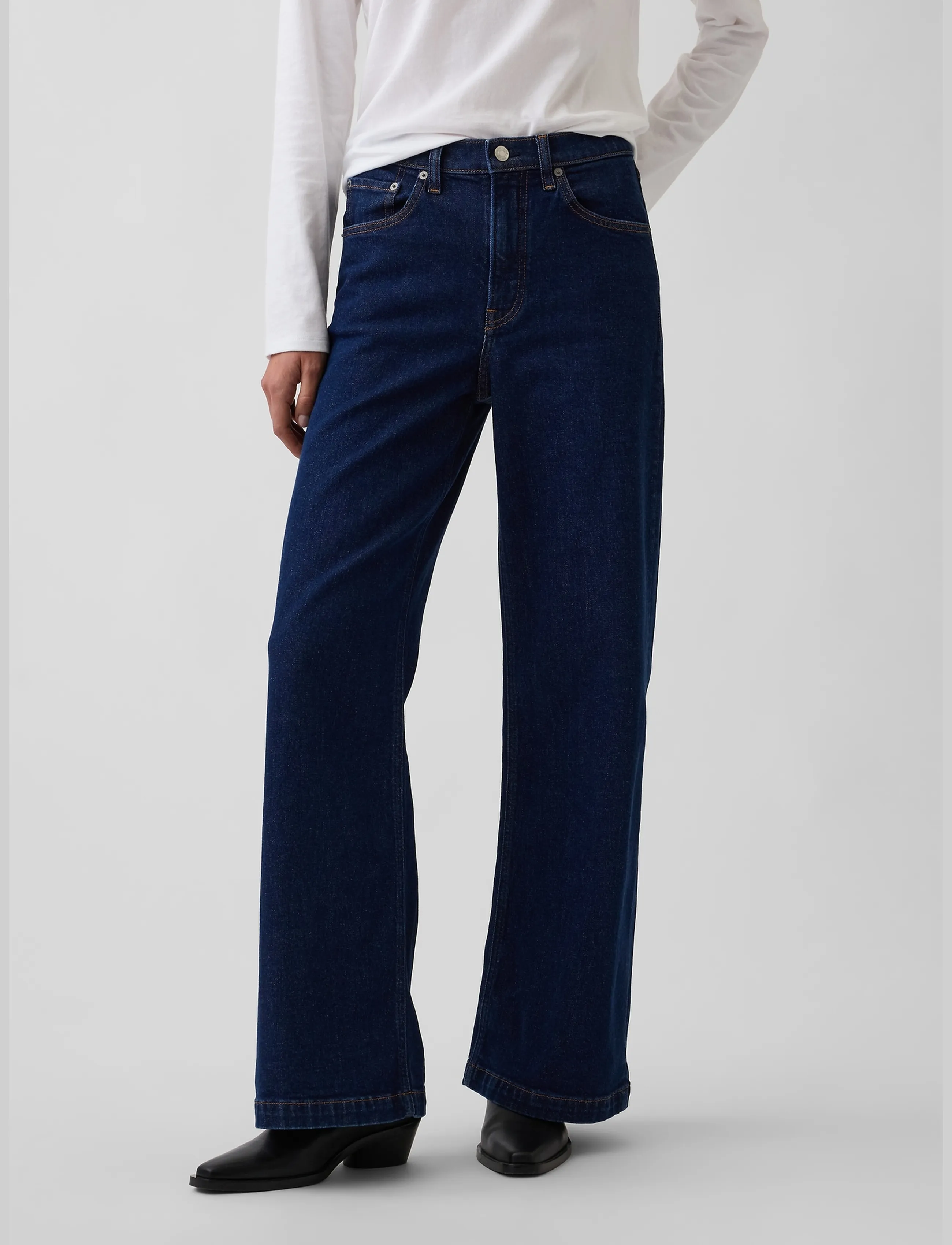 GAP - High-Rise Stride Jeans from the GAP collection - rinse wash - 2