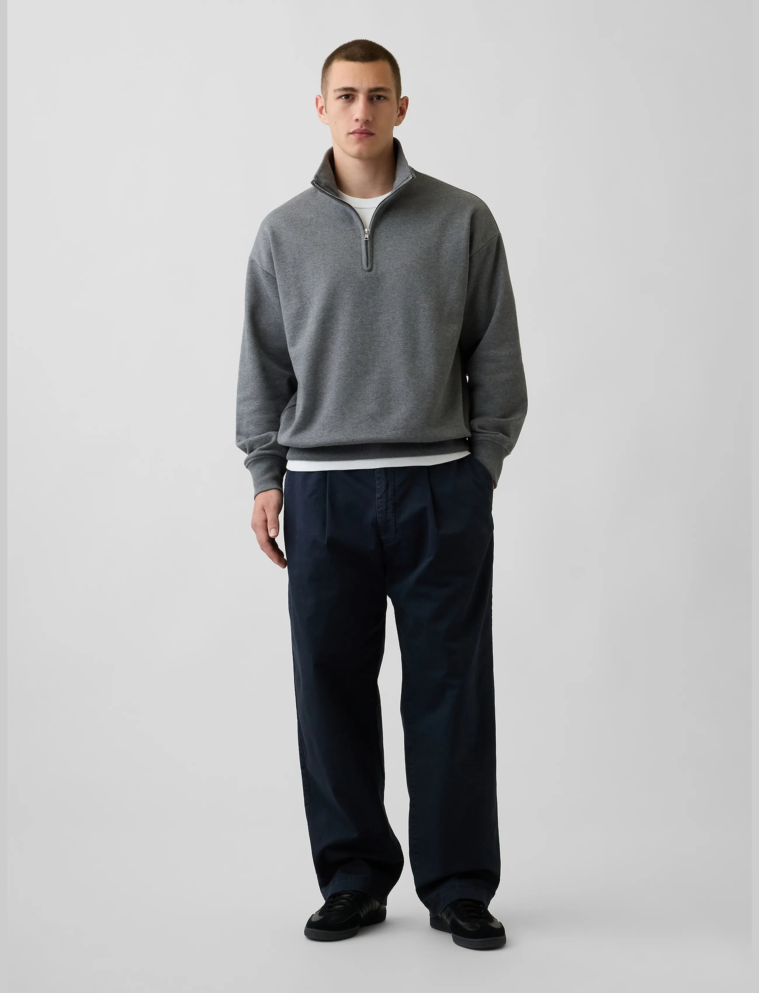 GAP Baggy Khakis from the GAP collection - Kleidung - MOONLESS NIGHT / navy