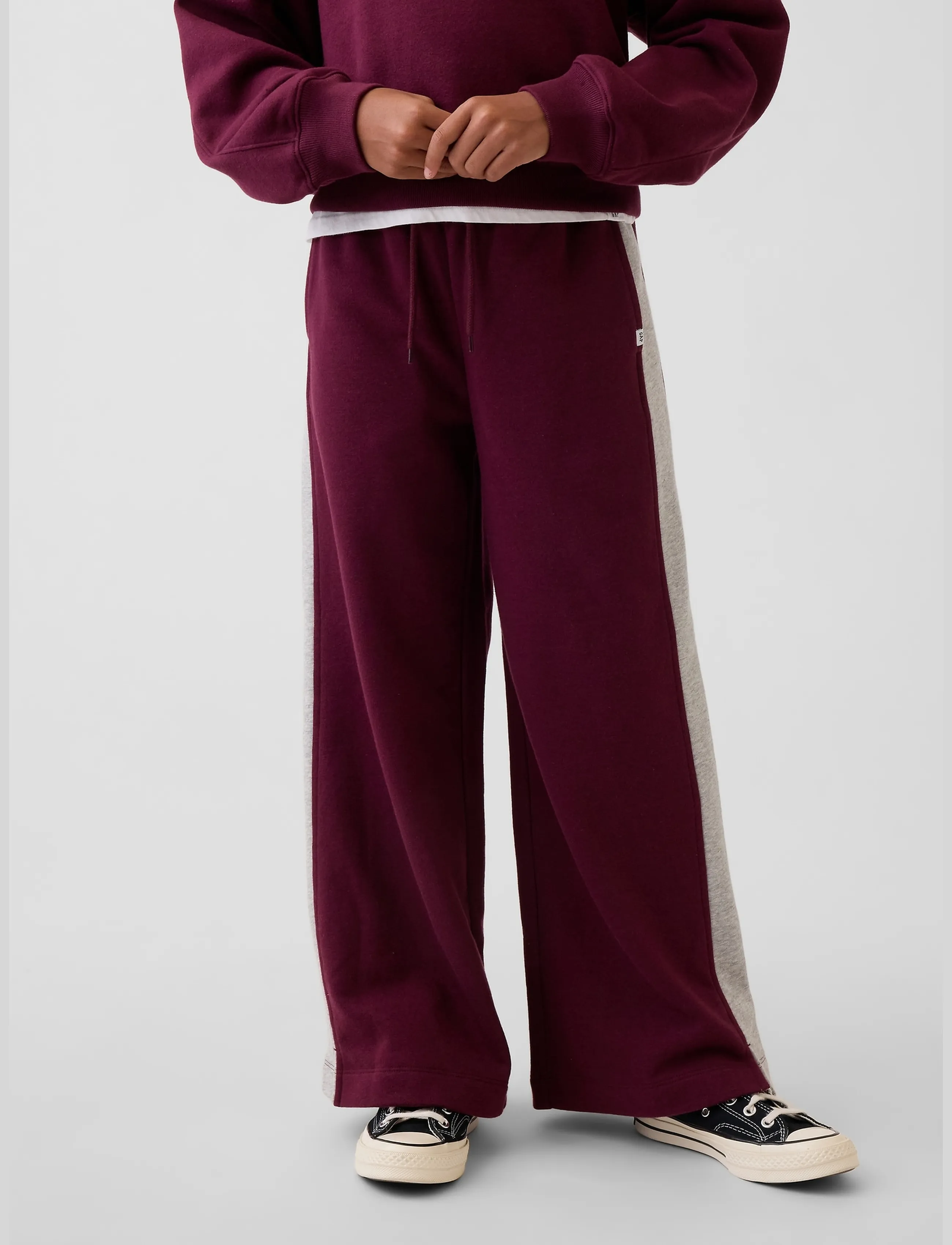 GAP - Kids VintageSoft Baggy Varsity Sweatpants - tuscan red - 2
