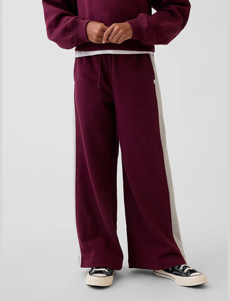 GAP - Kids VintageSoft Baggy Varsity Sweatpants - tuscan red - 2