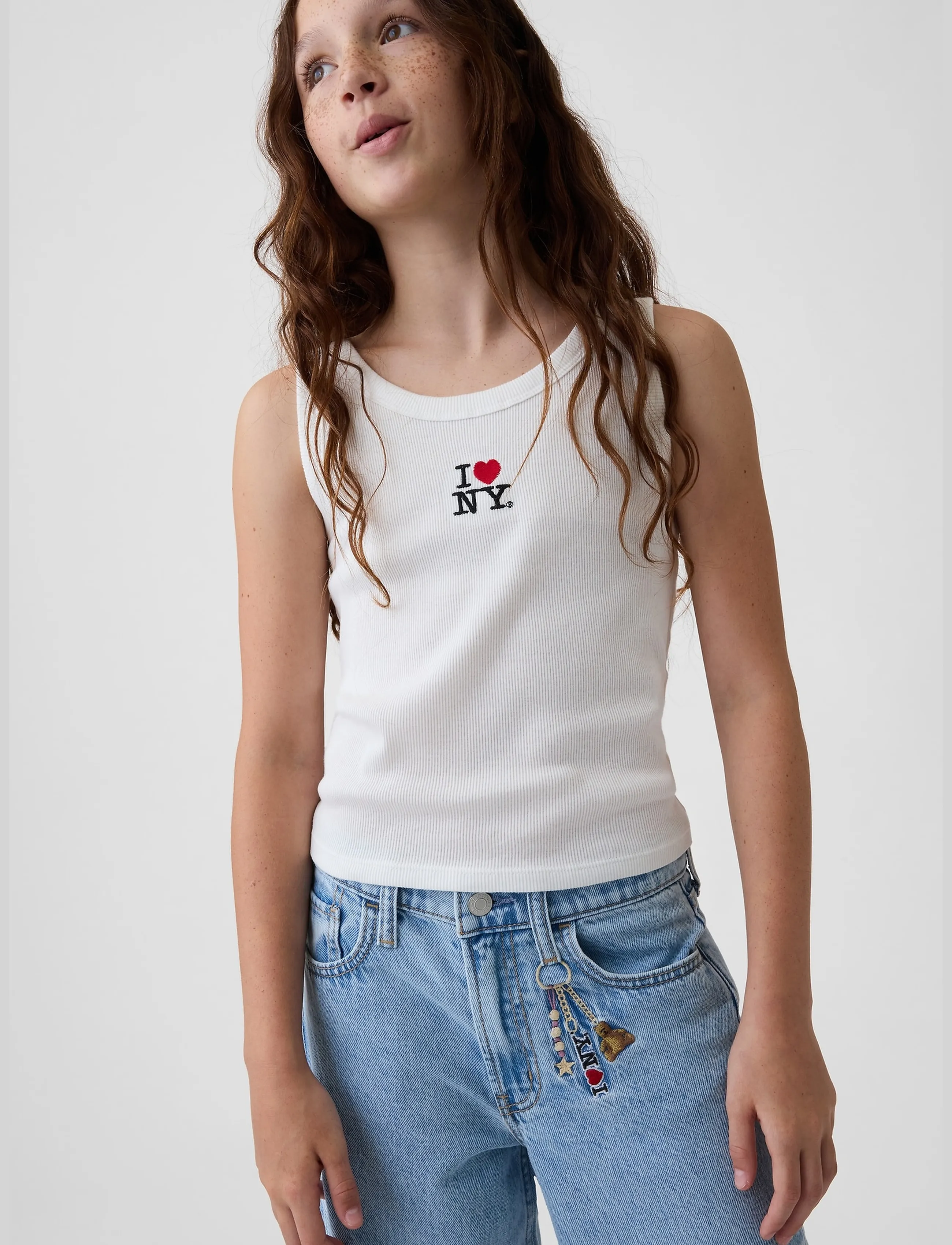 GAP - Kids Low Rise Embroidered I Heart NY Baggy Jeans - loose jeans - light wash - 5