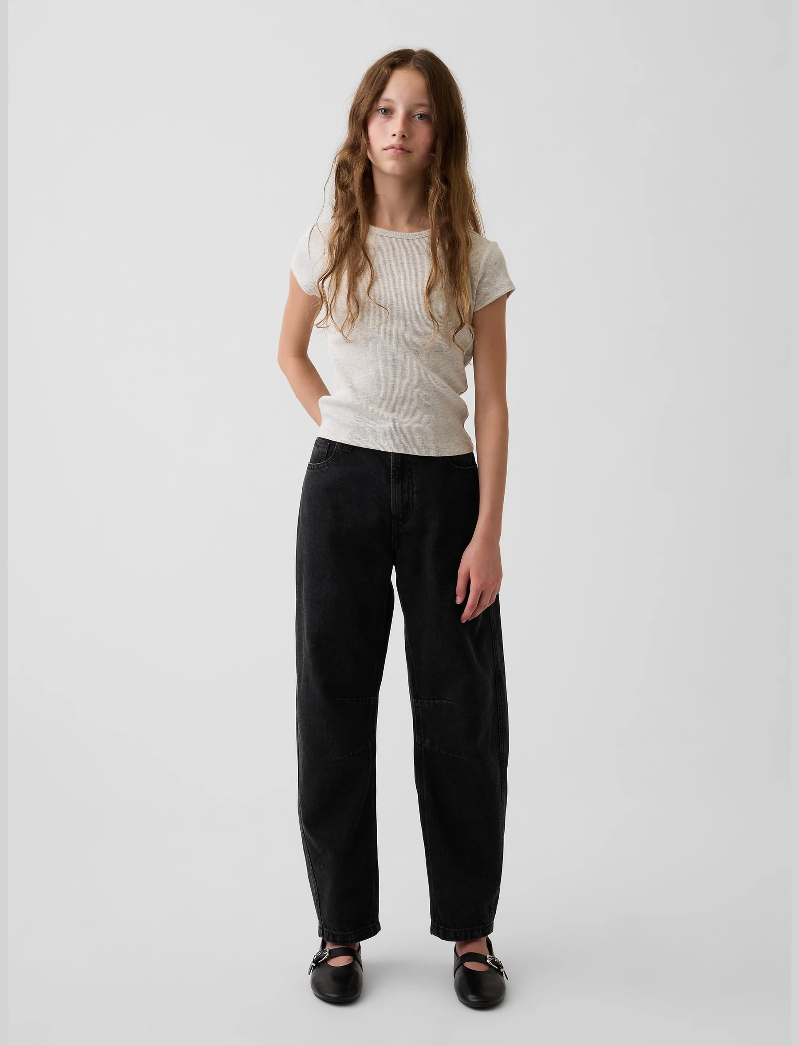 GAP - Kids High Rise Barrel Jeans - black wash - 4