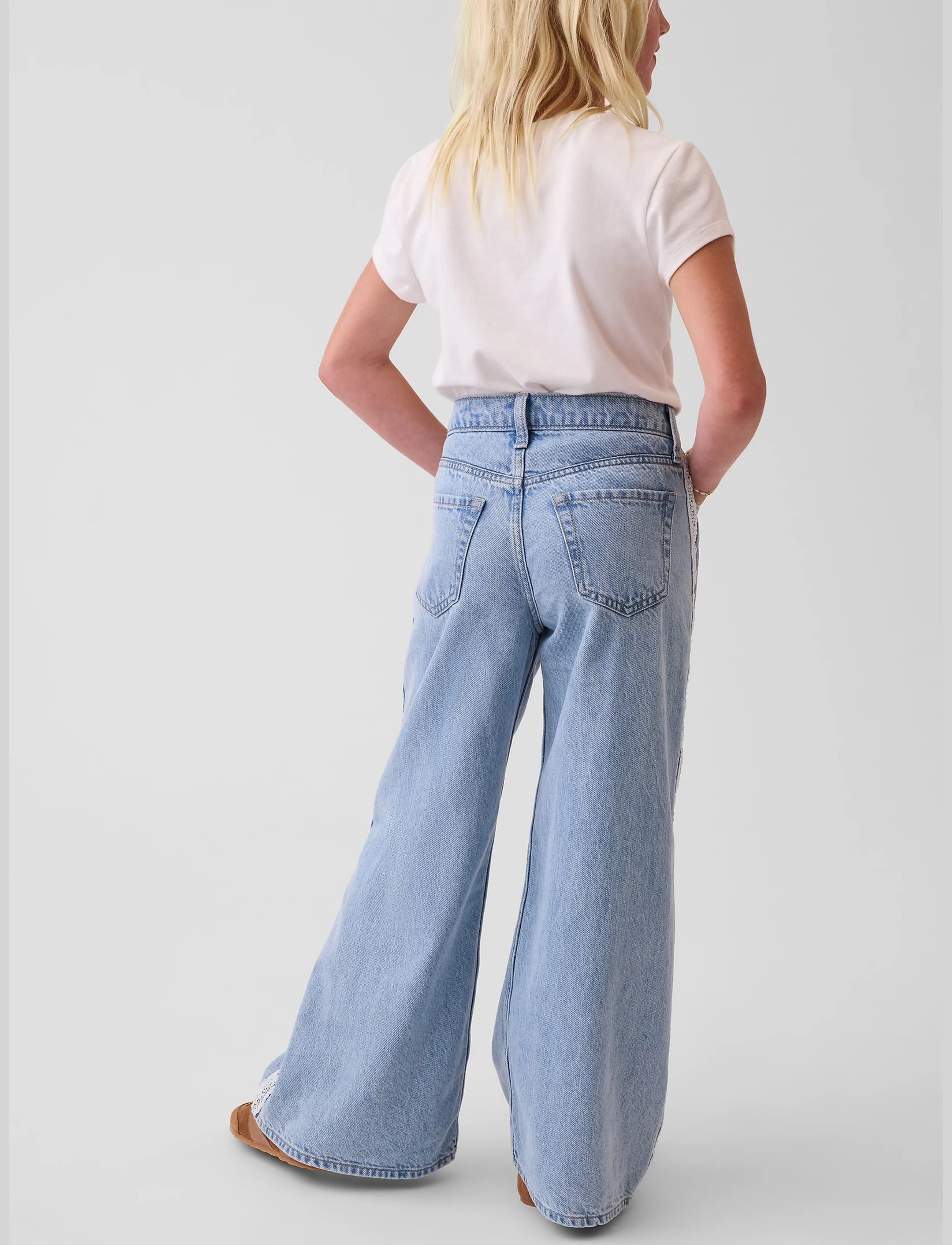 GAP - Kids Low Rise Lace-Trim Baggy Jeans - light wash - 3