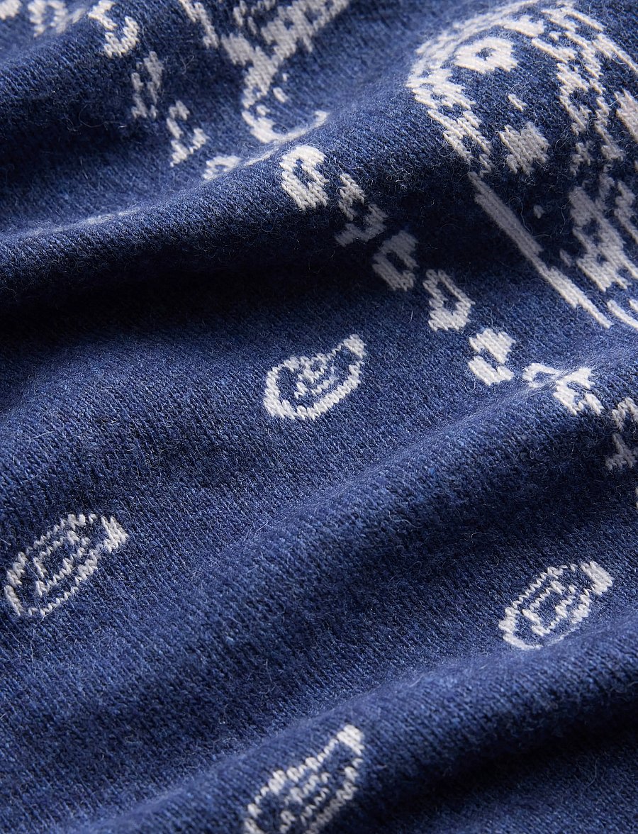 GAP - Paisley Triangle Scarf from the GAP collection - talvesallid - sargassus blue - 3