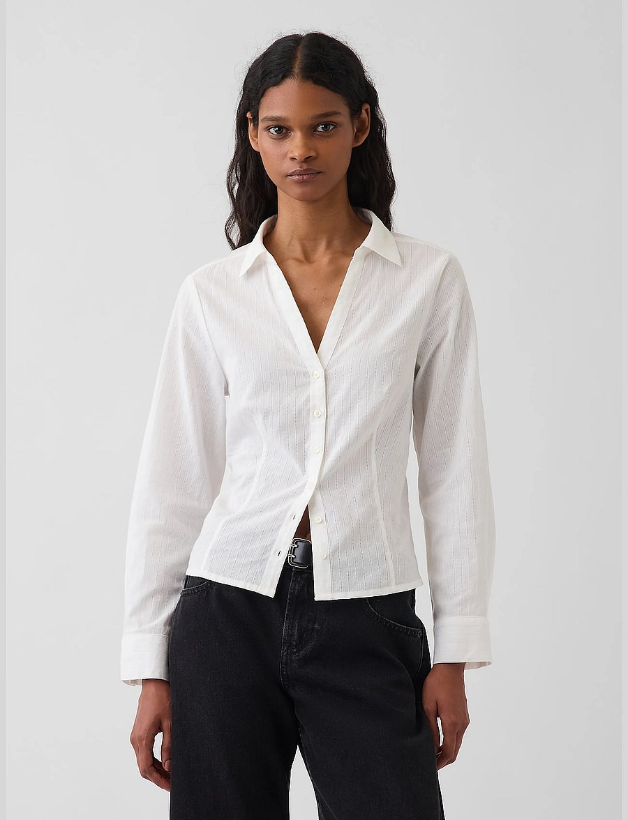 GAP - Textured Dobby Fitted Shirt from the GAP collection - langärmlige hemden - new off white - 0