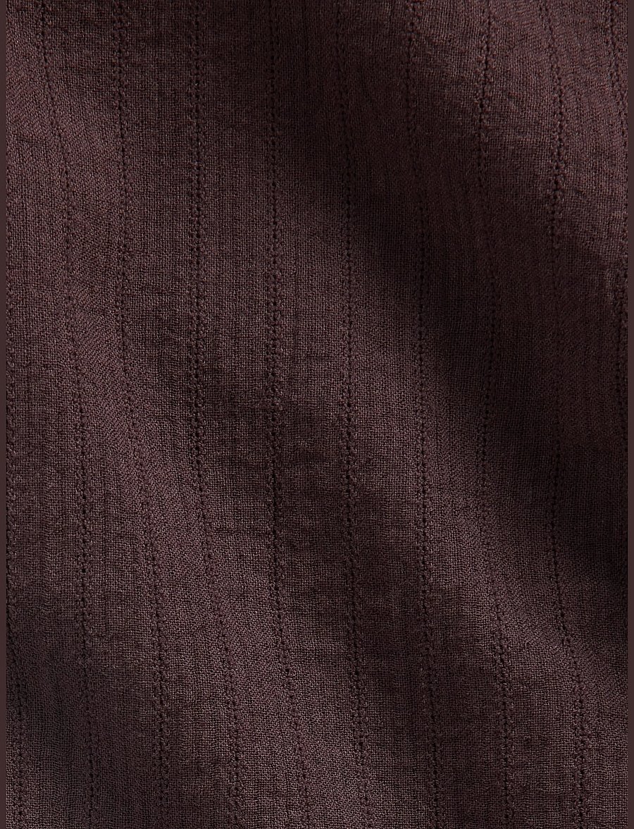 GAP - Textured Dobby Fitted Shirt from the GAP collection - långärmade skjortor - terra brown - 4