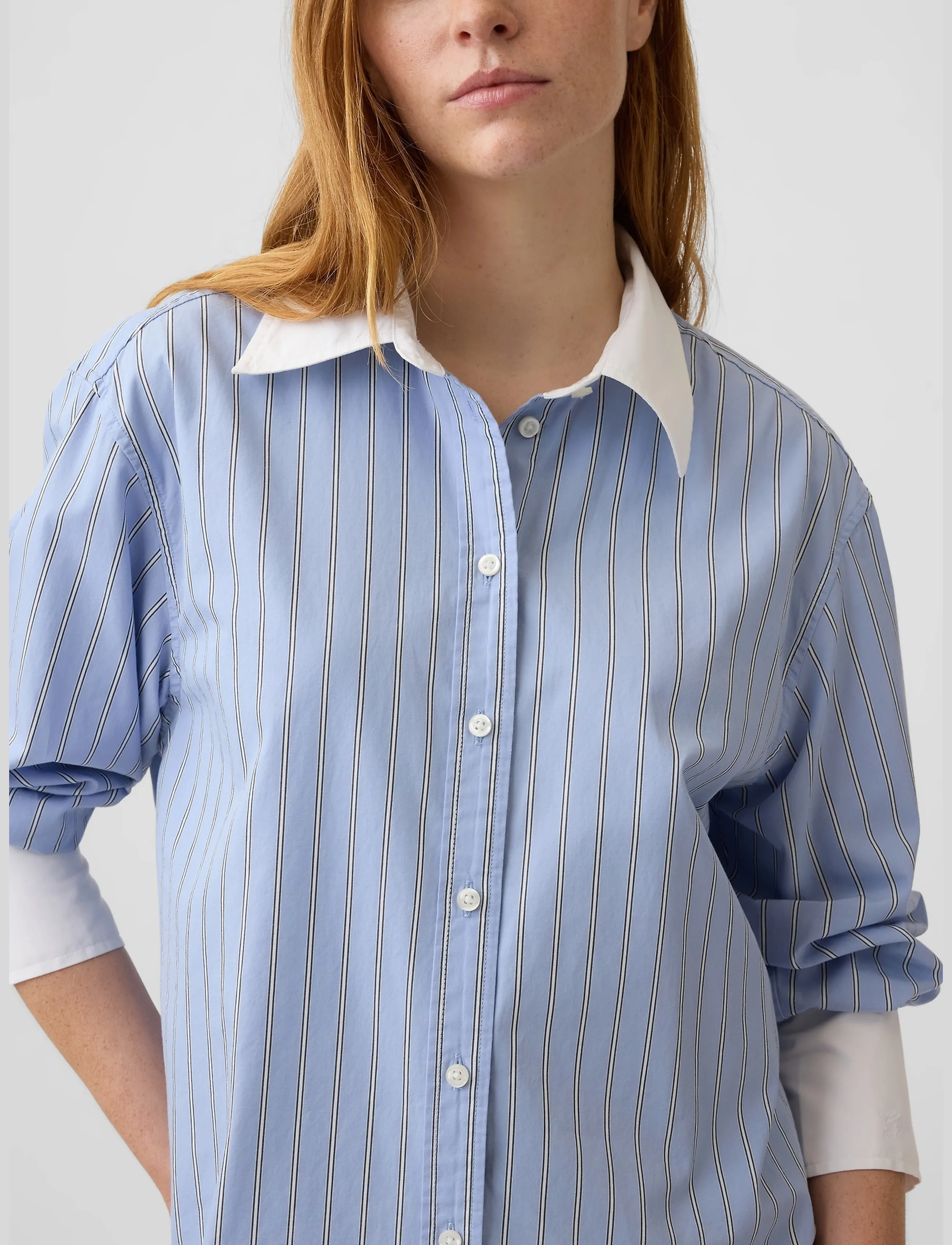 GAP - Poplin Big Shirt from the GAP collection - långärmade skjortor - light blue stripe - 4