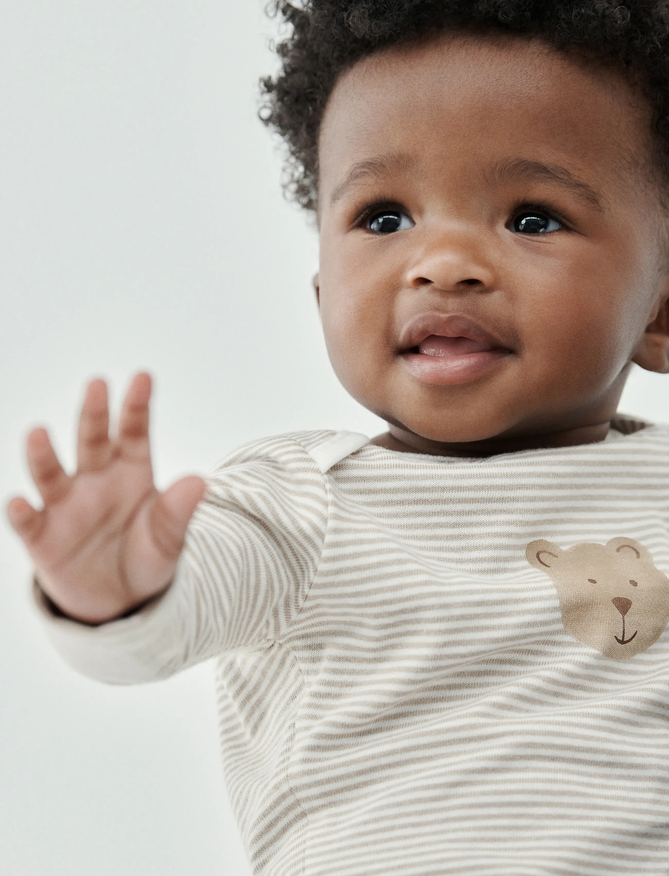 GAP - Baby First Favorites Organic Cotton Brannan Bear Bodysuit (3-Pack) - langærmede bodyer - bedrock v2 - 0