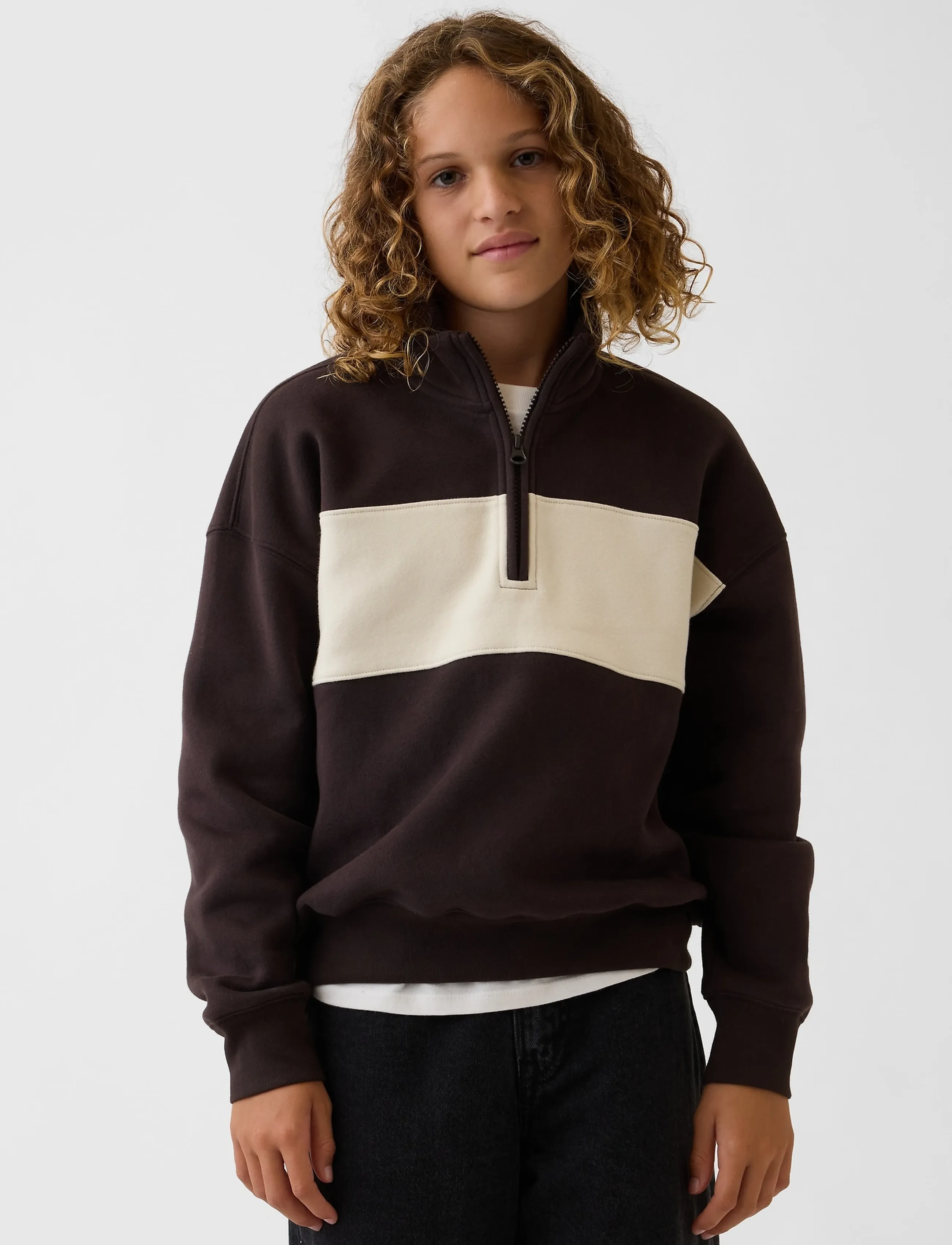 GAP - Fleece Quarter-Zip Sweatshirt from the GAP collection - sweatshirts - terra brown - 5