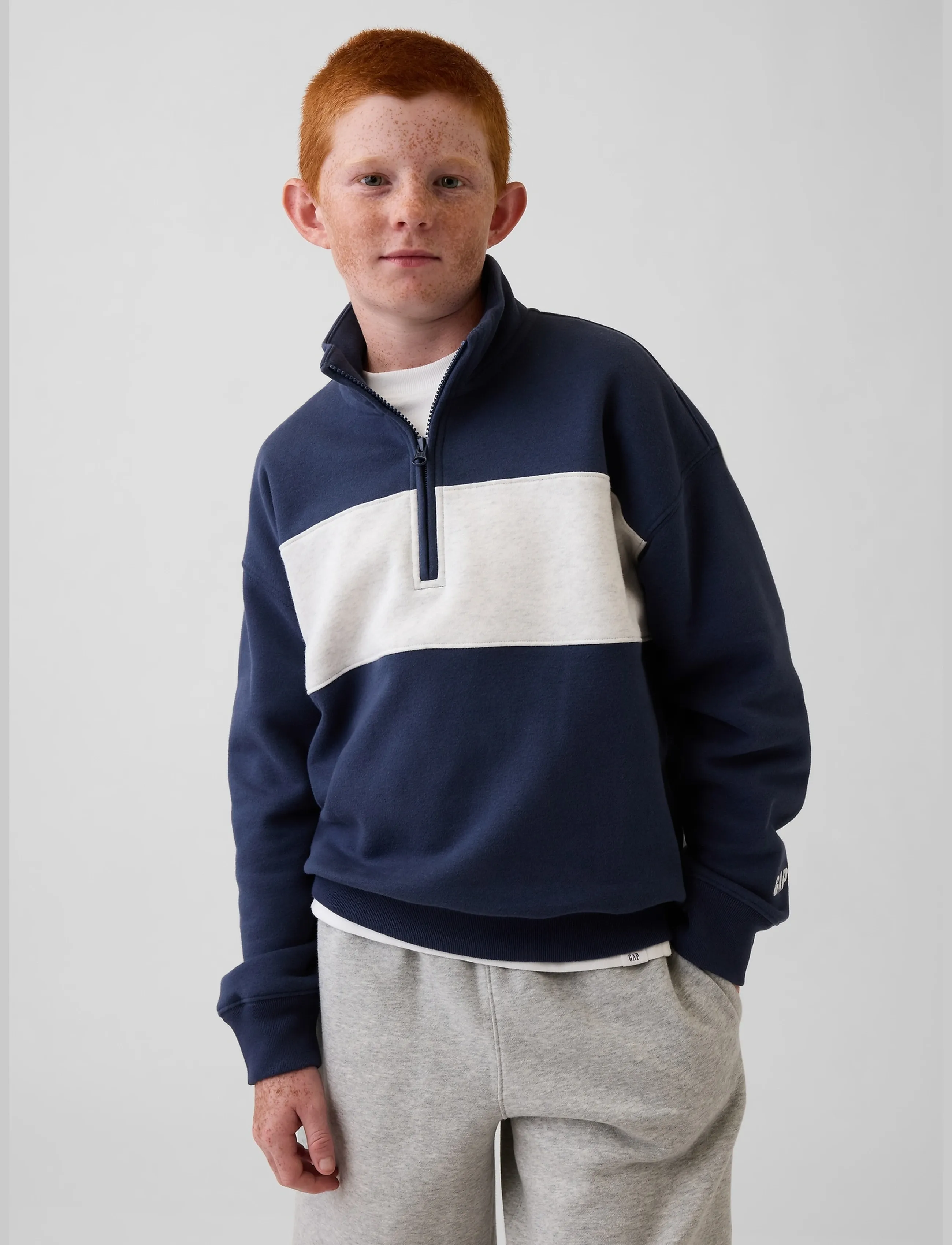 GAP - Fleece Quarter-Zip Sweatshirt from the GAP collection - vintage navy - 4