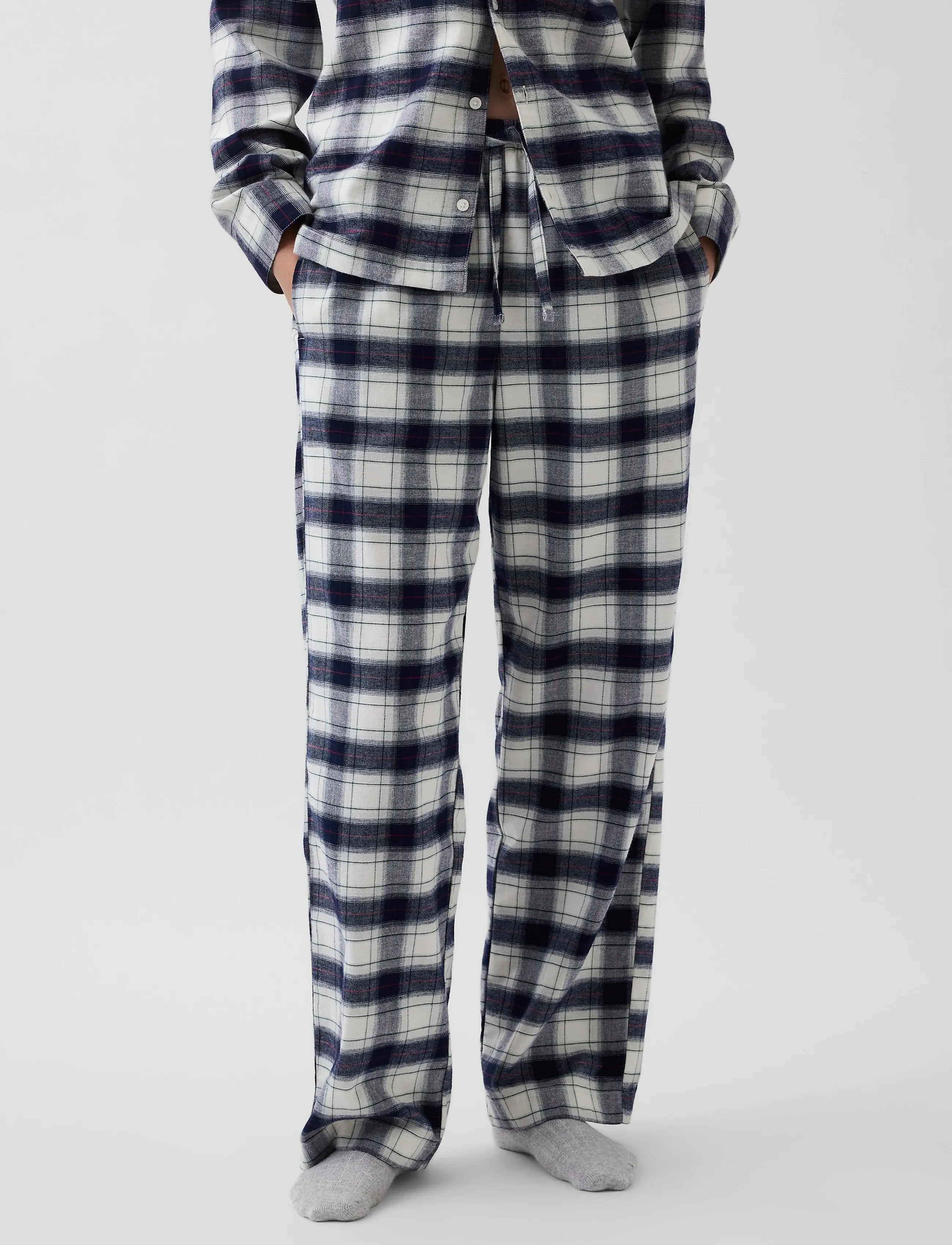 GAP - Flannel Pants from the GAP collection - pidžaamapüksid - navy plaid - 5