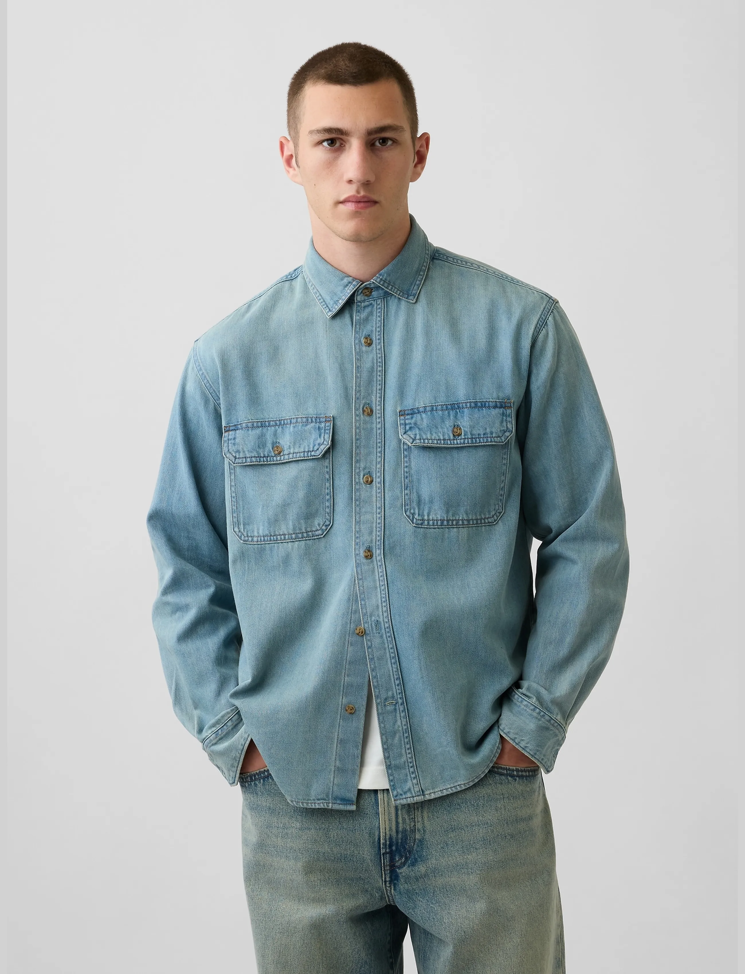 GAP UltraSoft Denim Relaxed Utility Shirt - Denimkläder - LIGHT TINT / blue