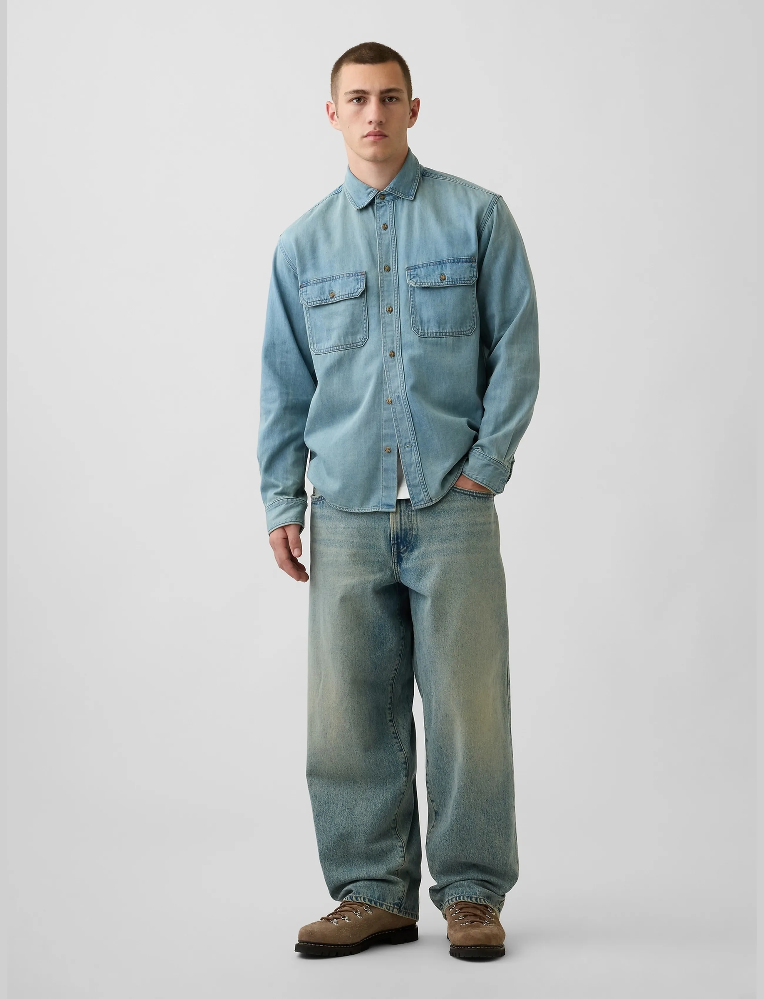 GAP - UltraSoft Denim Relaxed Utility Shirt - light tint - 2