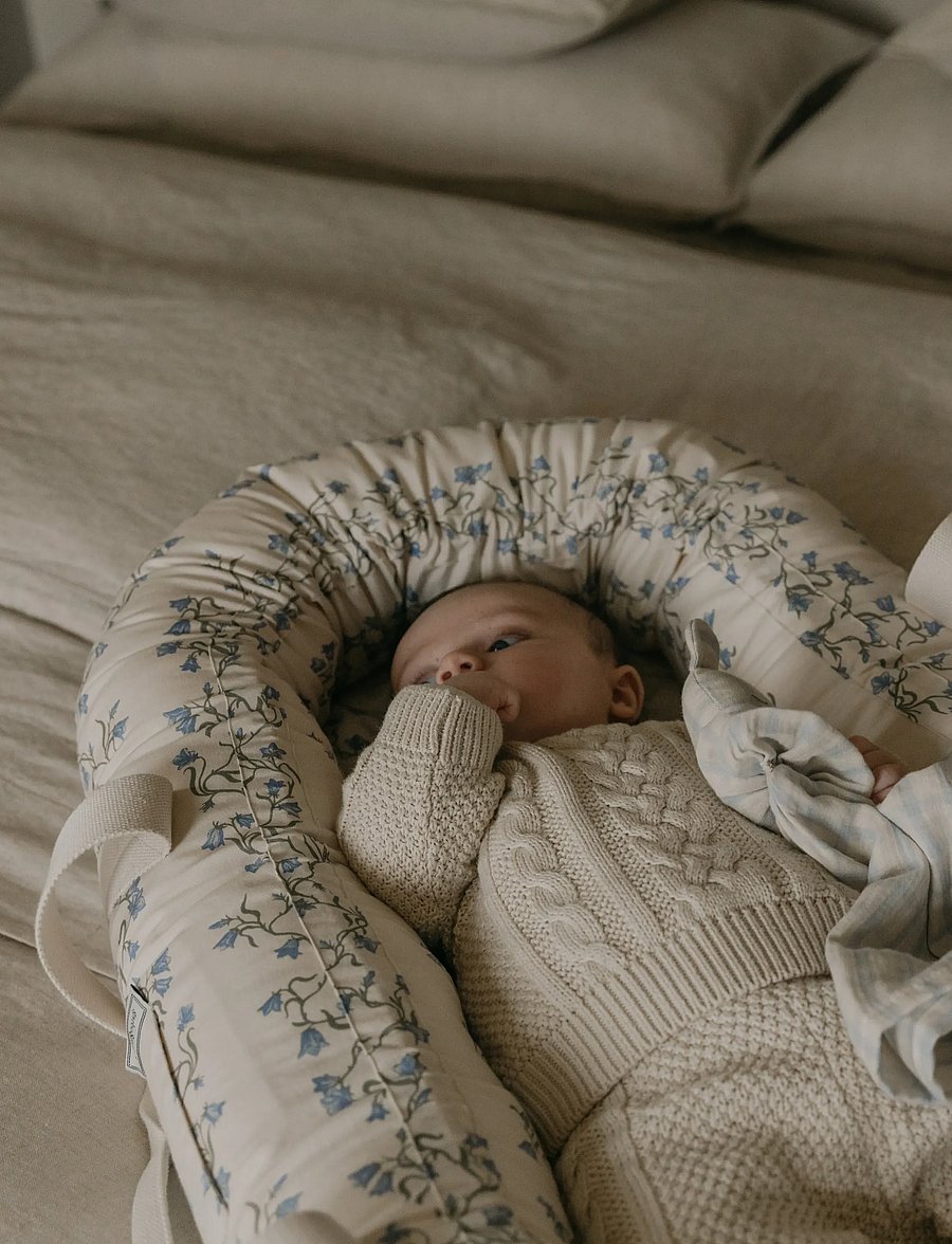 Garbo&Friends - Baby Nest, 43x87x16 cm, Bell Flower - babynest - bell flower - 0