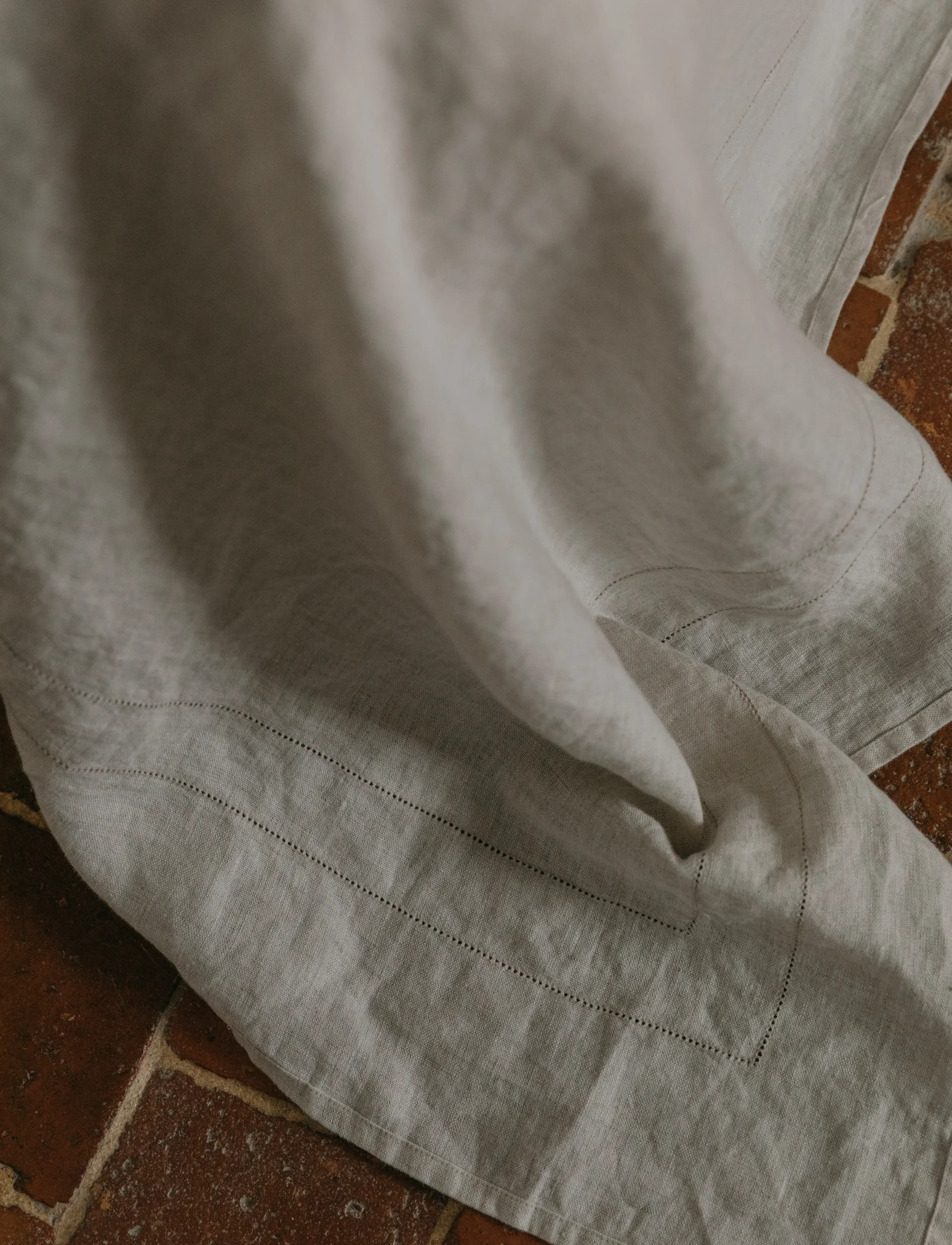 Garbo&Friends - Linen Hemstitched Linen bedspread 280x280cm - tagesdecken - linen - 3