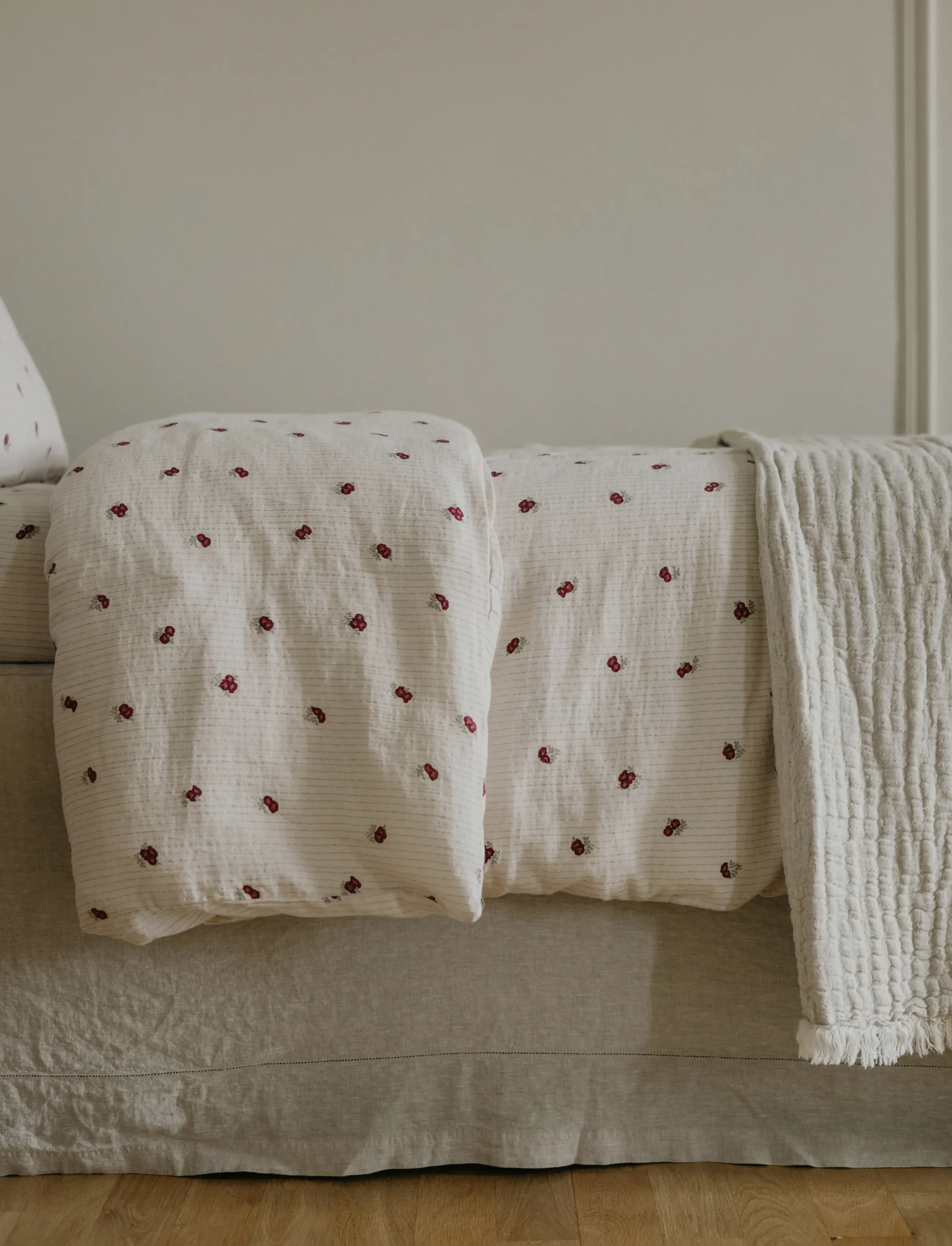 Garbo&Friends - Rosehip Muslin Duvet Cover Single - påslakan - burghundy - 4