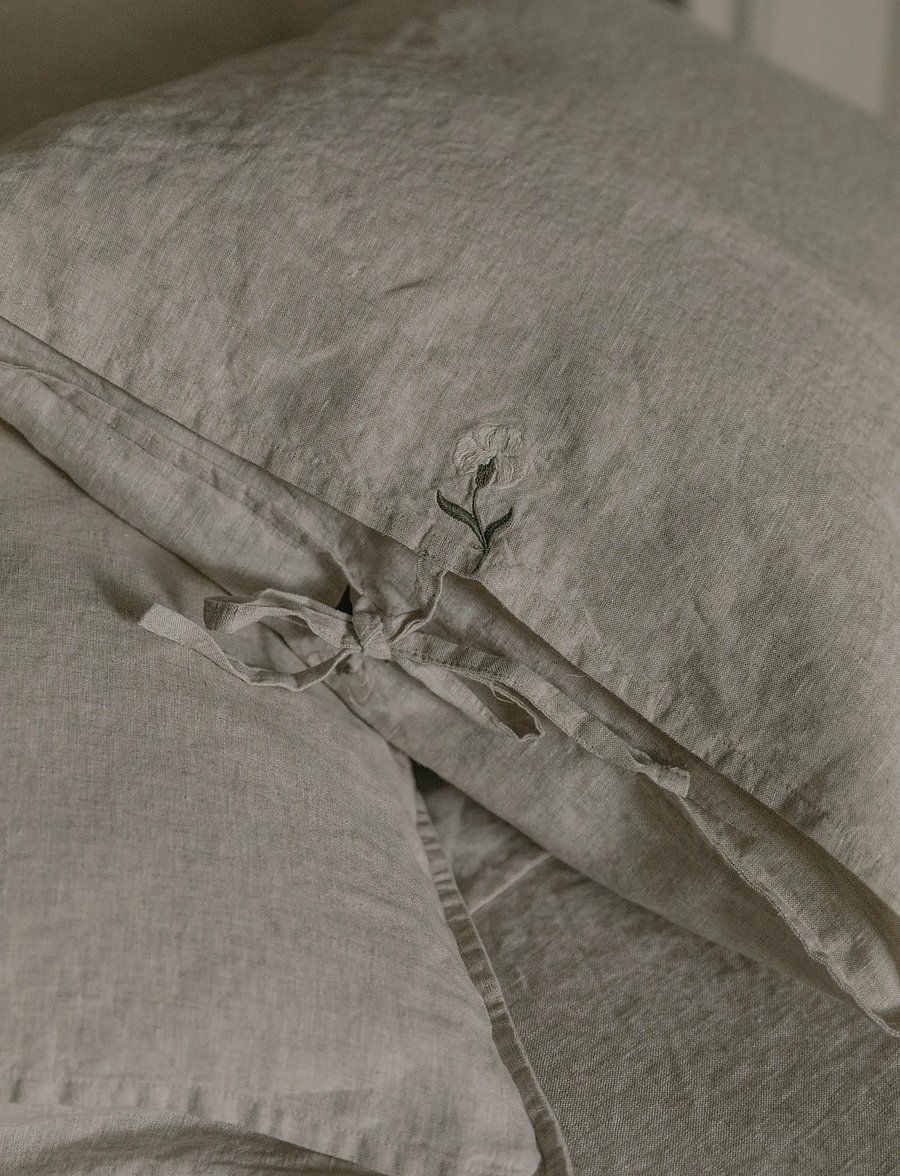 Garbo&Friends - Embroidered Linen Pillowcase, 50x70 cm, Linen - poszewka - linen - 2