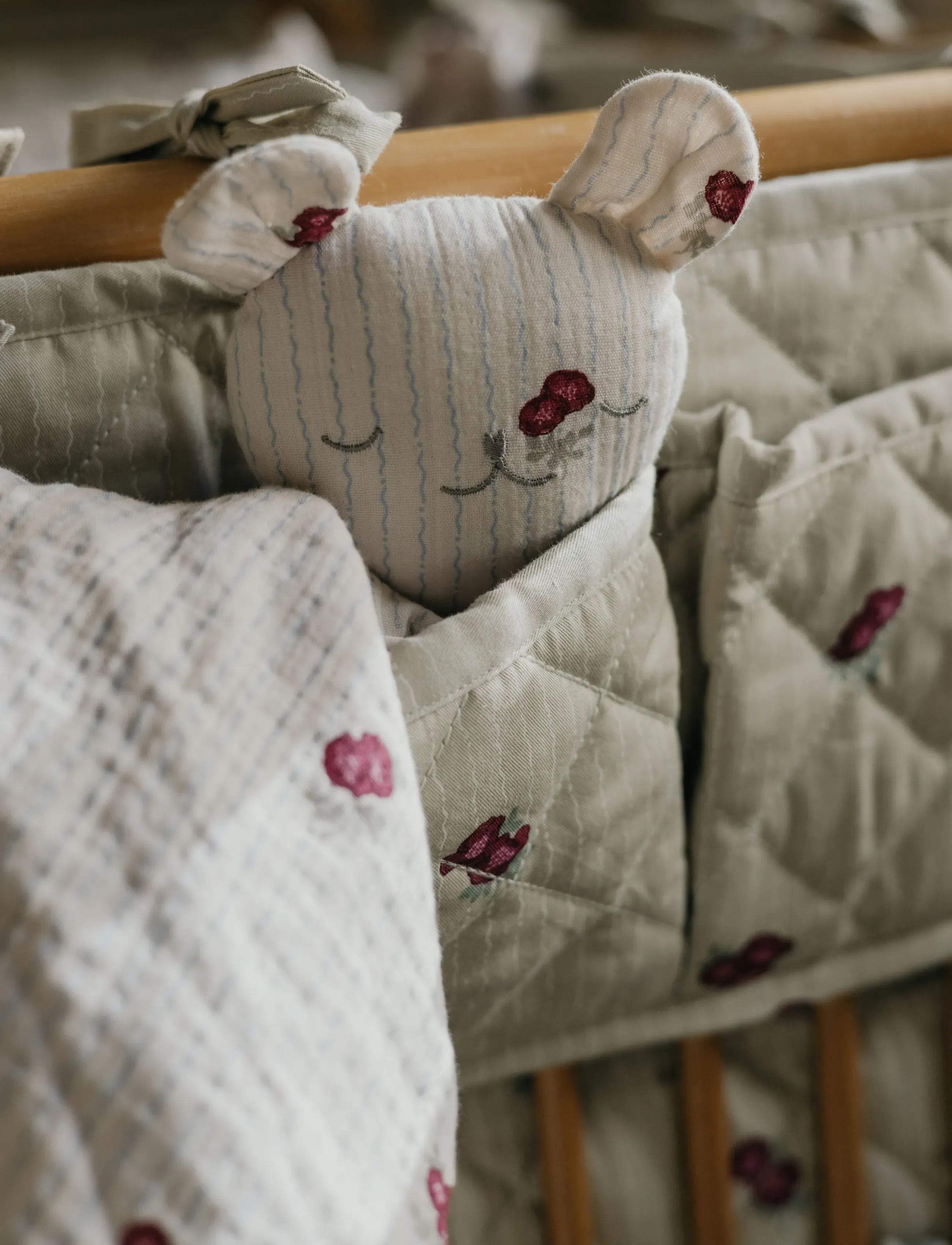 Garbo&Friends - Rosehip Muslin Bear Cuddle Cloth Rosehip - kaisutekid - rosehip - 0