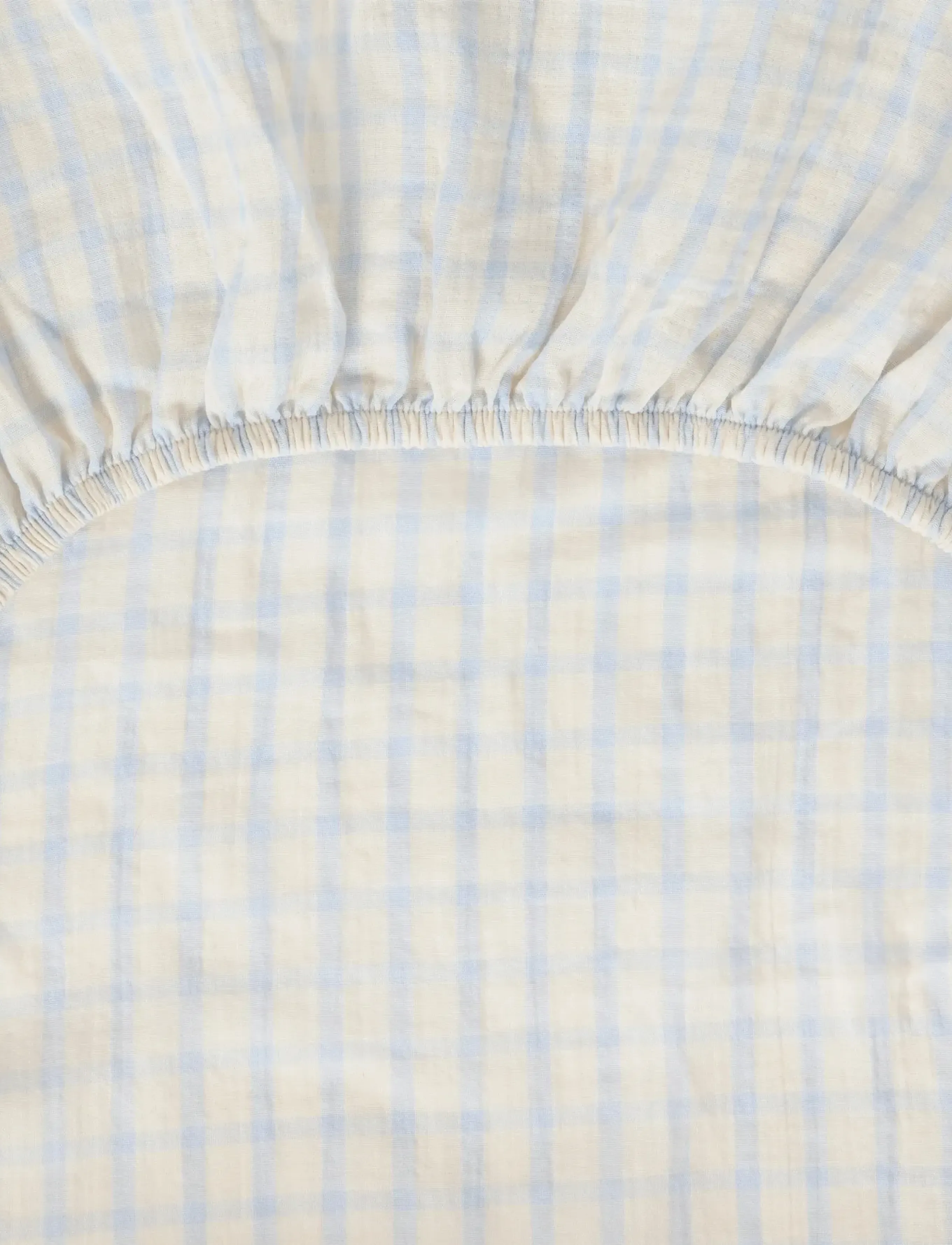 Garbo&Friends - Muslin Fitted Sheet Junior, 60x120x20 cm, Gingham Sky blue - bettlaken - gingham sky blue - 3