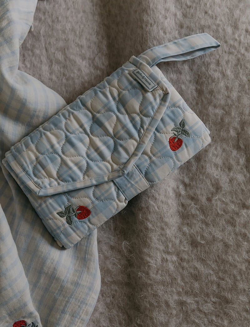 Garbo&Friends - Plaid Sky Blue Quilted Change To Go - tapis à langer - plaid sky blue - 0