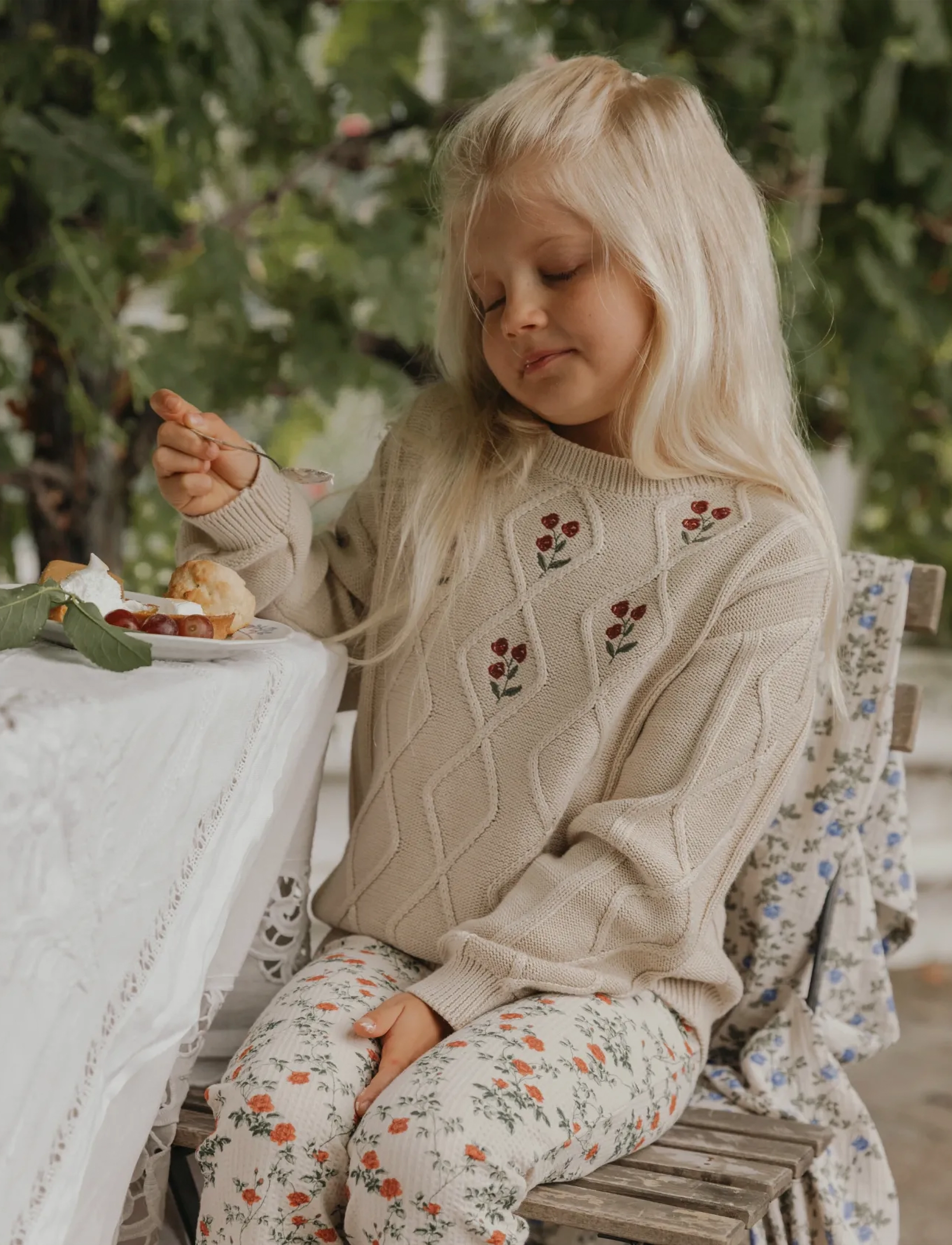 Garbo&Friends Embroidery Knitted Sweater, 98/104, Cream, Strik > Pullovere, Børn