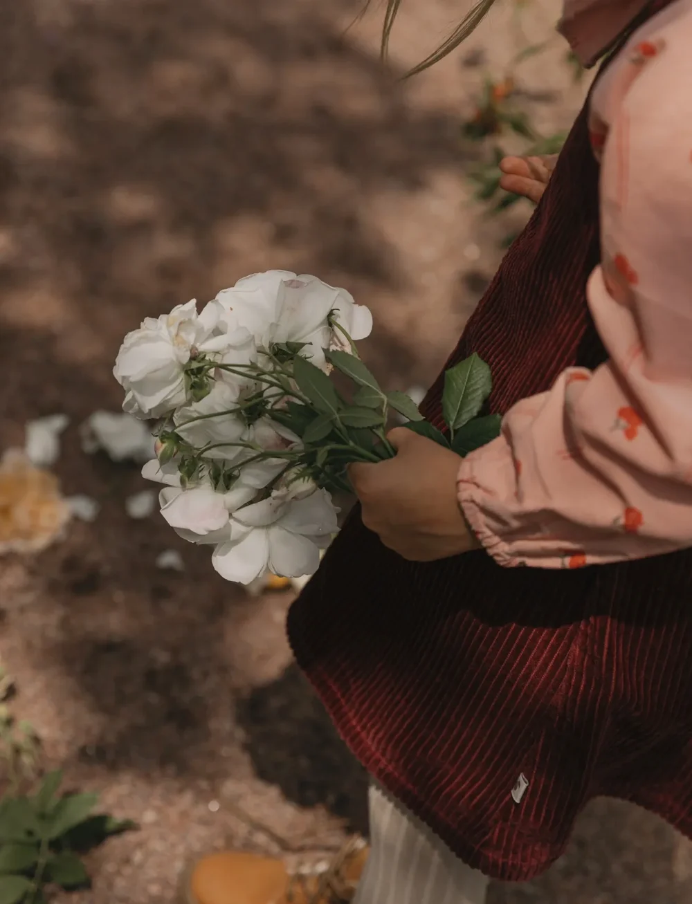 Garbo&Friends - Corduroy Dress - hängselklänningar - burgundy - 3