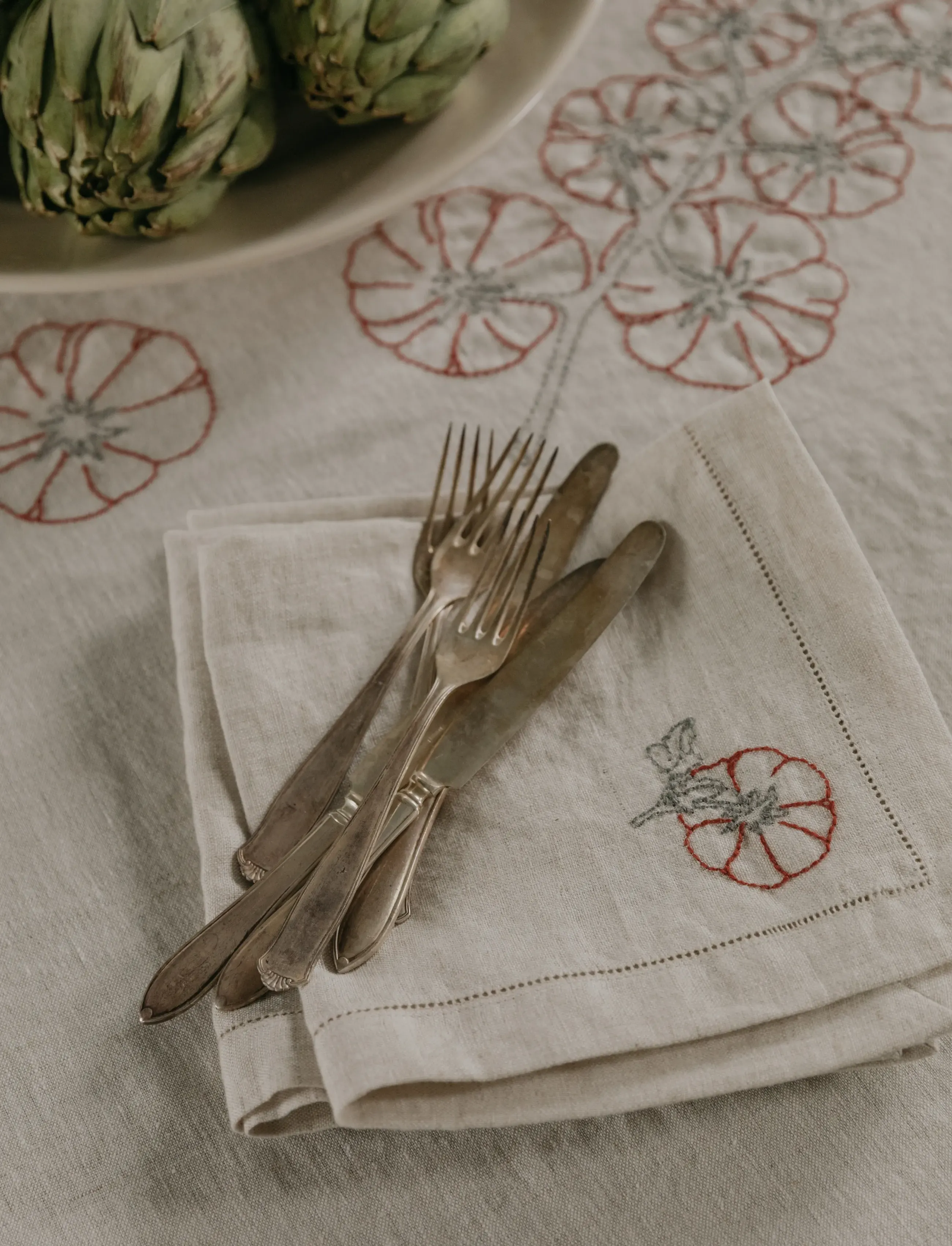 Garbo&Friends - Linen Embroidered Linen Napkin 2-pack - linen- & cotton napkins - linen - 4
