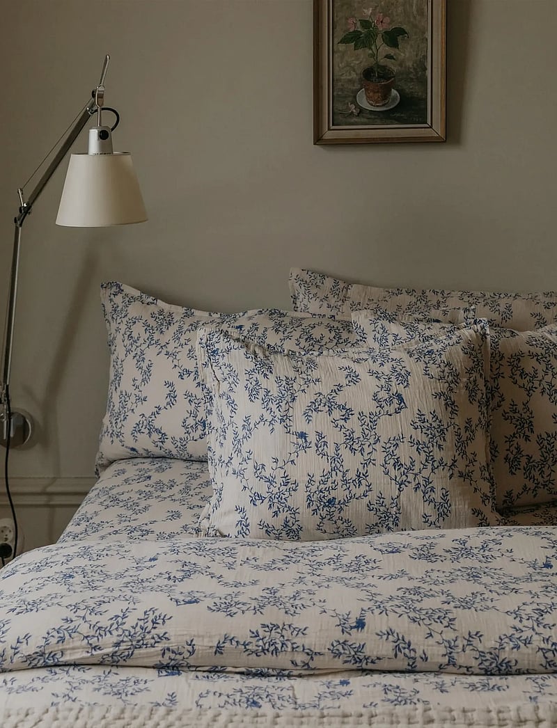 Garbo&Friends - Muslin Bed Set Baby, 70x80/ 28x35 cm, Blueberry - påslakanset - jardim - 0