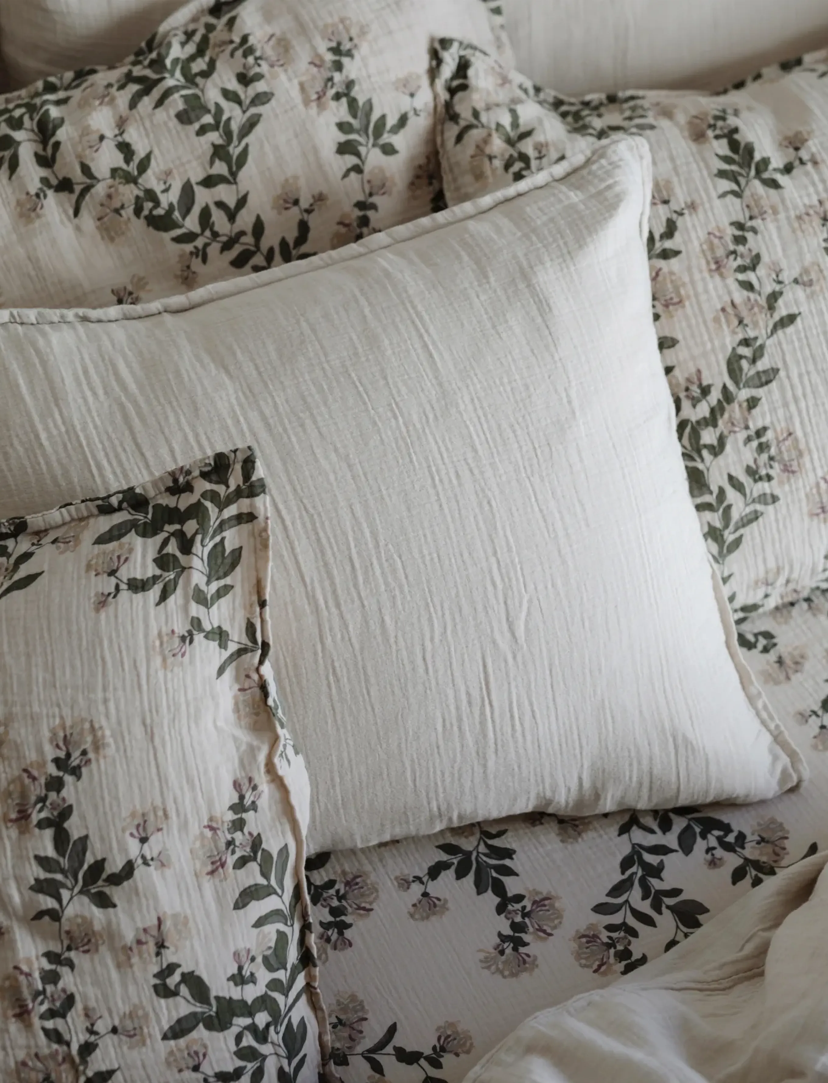 Garbo&Friends - Muslin Pillowcase, 50x70 cm, Eggshell - eggshell - 3