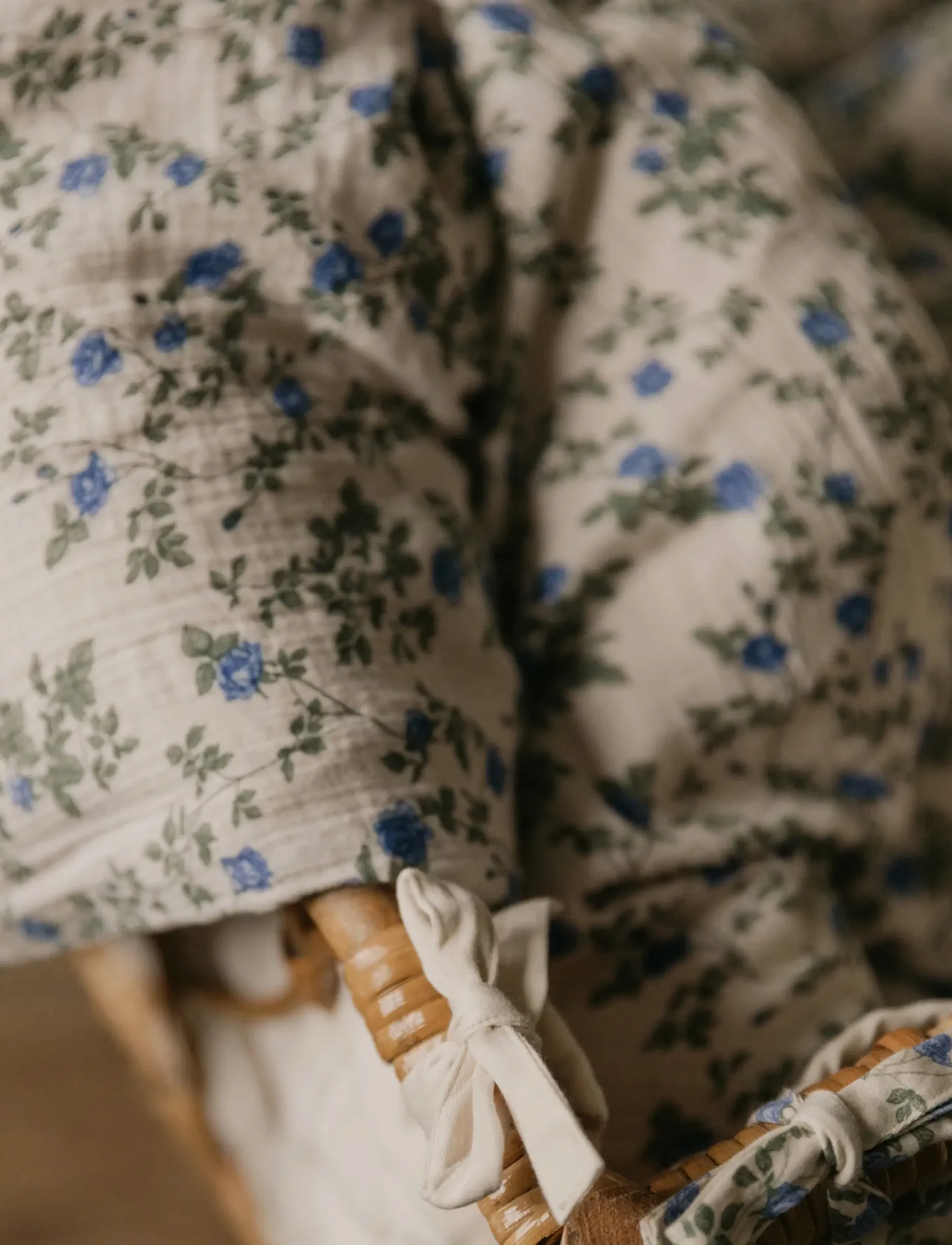 Garbo&Friends - Muslin Bed Set Junior, 100x130/ 35x55 cm, Dainty - sengesæt - dainty - 2