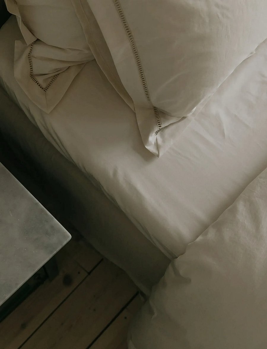 Garbo&Friends - Ladder Lace Fitted Sheet Single, 90x200x30 cm, Pearl - formsyet lagen - pearl - 0