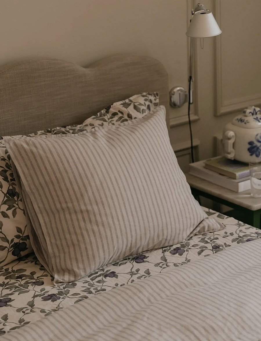 Garbo&Friends - Fitted Sheet Double, 180x200x30 cm, Stripe Mauve - bettlaken - stripe mauve - 0