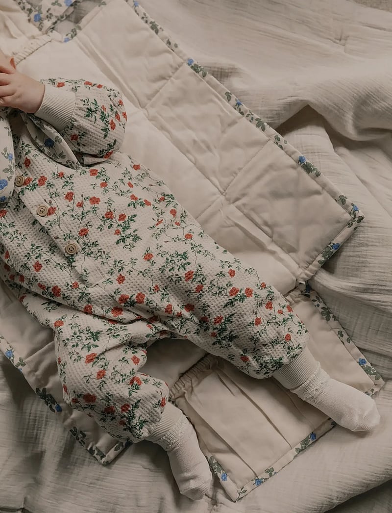 Garbo&Friends - Satin Quilted Change To Go, 46x80 cm, Jardim - pusleunderlag - dainty - 3