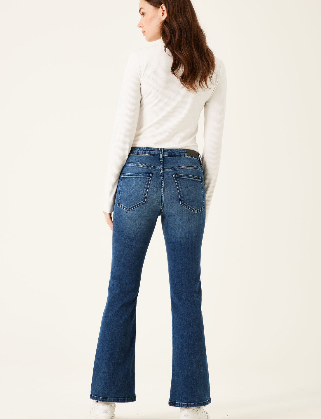 Jeans hot sale celia mango