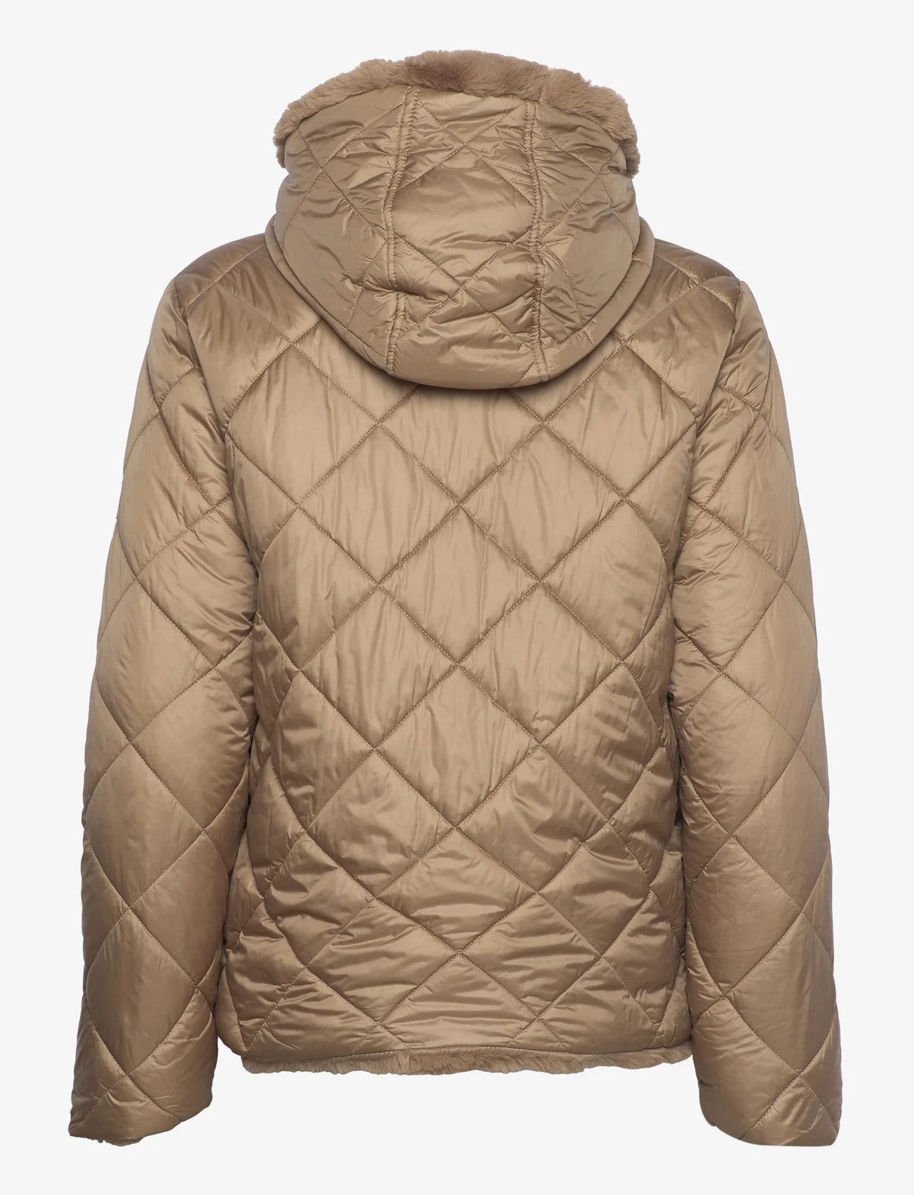 Garcia Ladies Outdoor Jacket - 71.99 €. Koop Gewatteerde jassen van Garcia online Boozt.com. Snelle levering & eenvoudig retour
