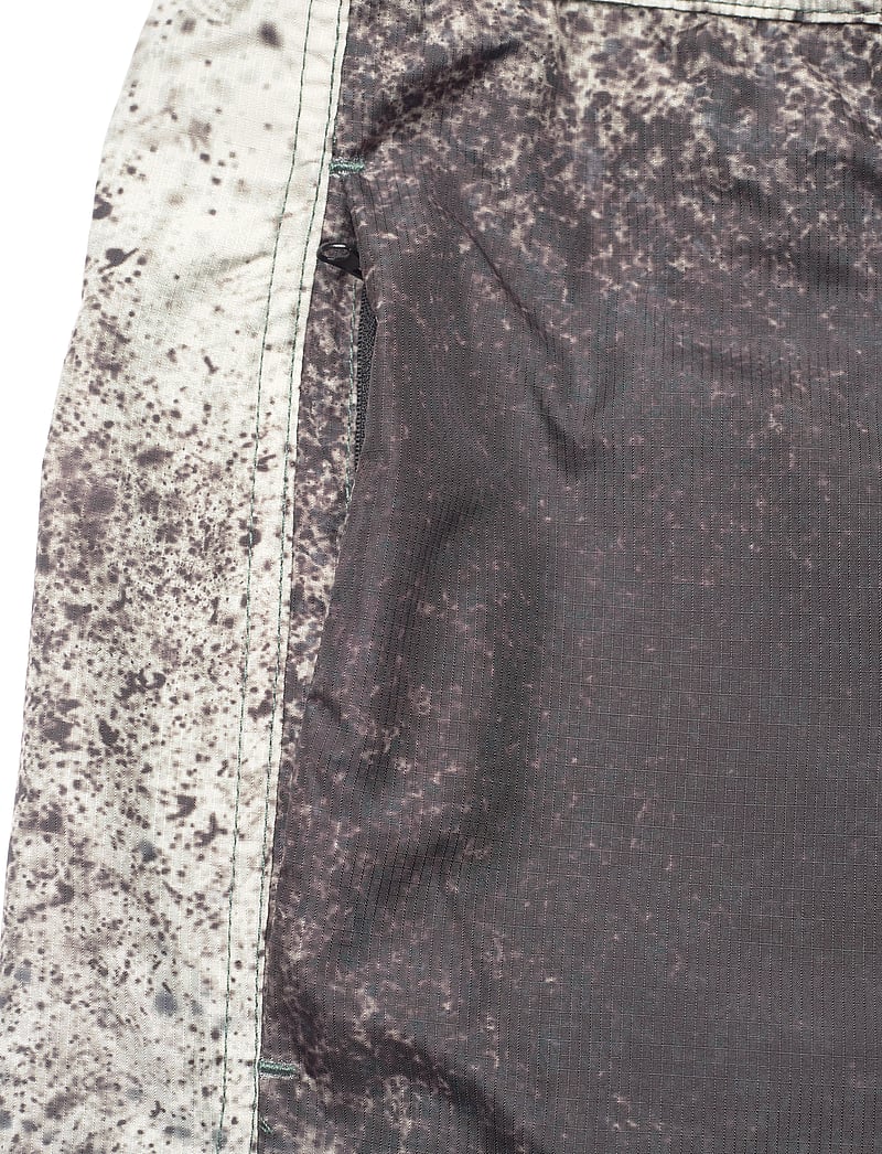 Garment Project - Tech Pant - Black/Grey A.O.P. - pantalons décontractés - black/grey a.o.p. - 2