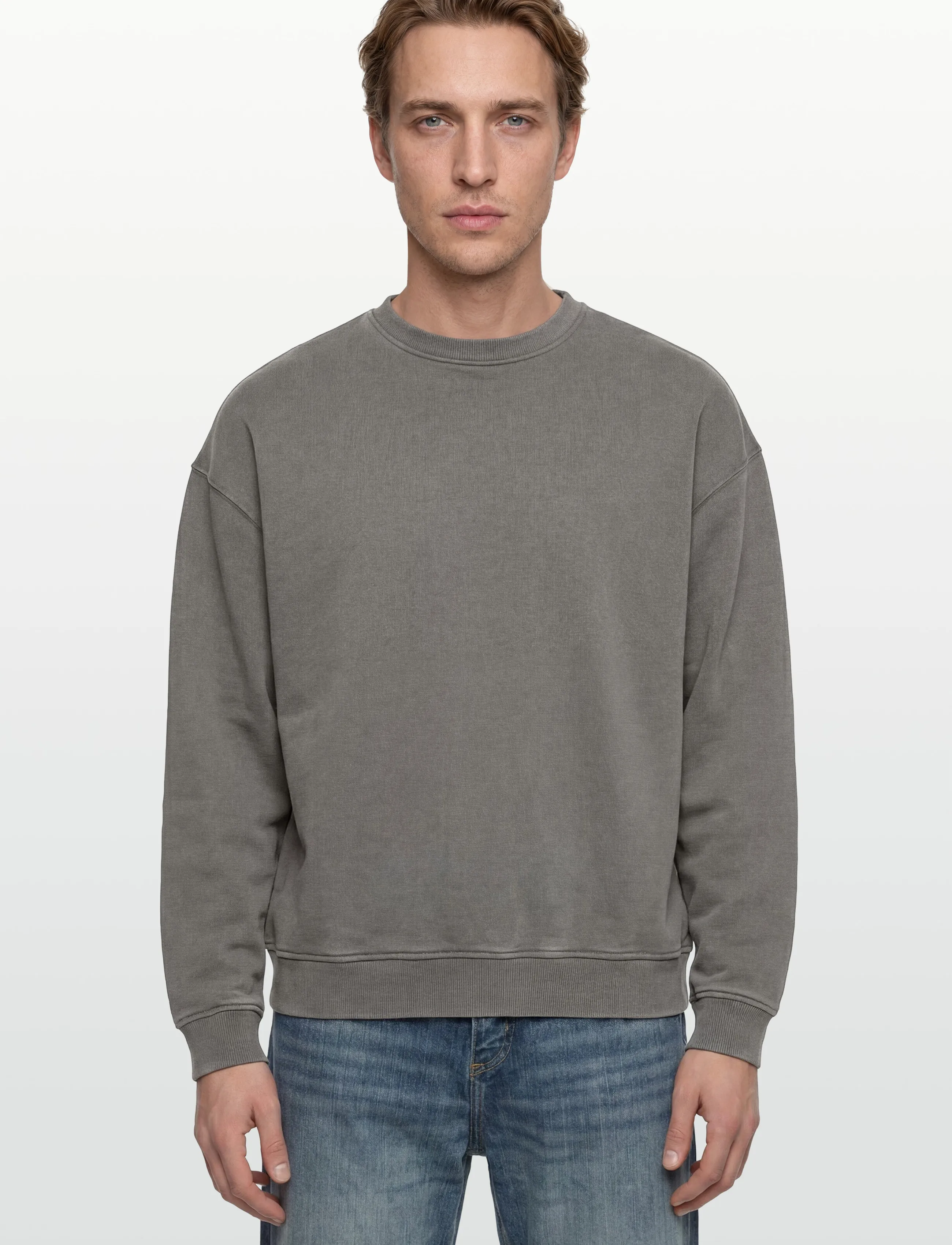 Garment Project - GP Drop Shoulder Crew Neck Sweat - - sweatshirts - acid grey - 3