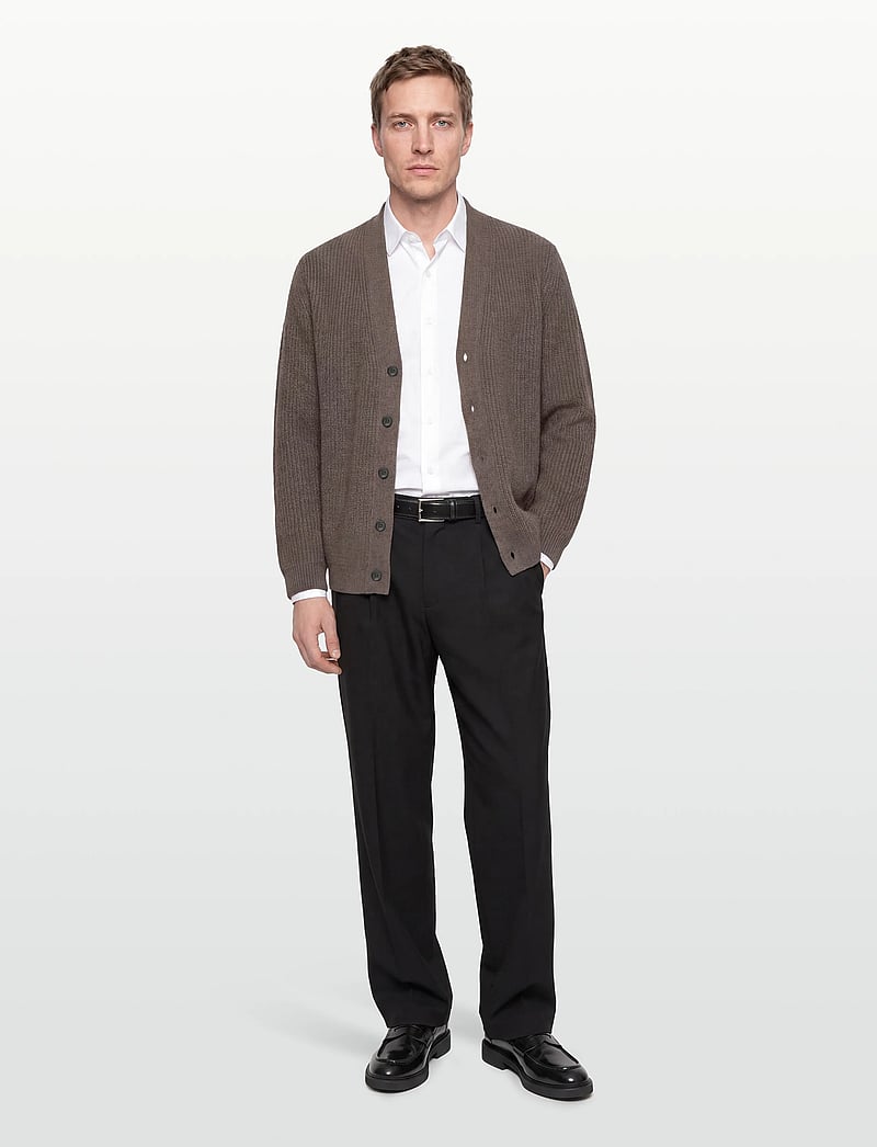 Garment Project - Wool Knit Cardigan - Dark Taupe Mel - kardiganai - taupe - 0